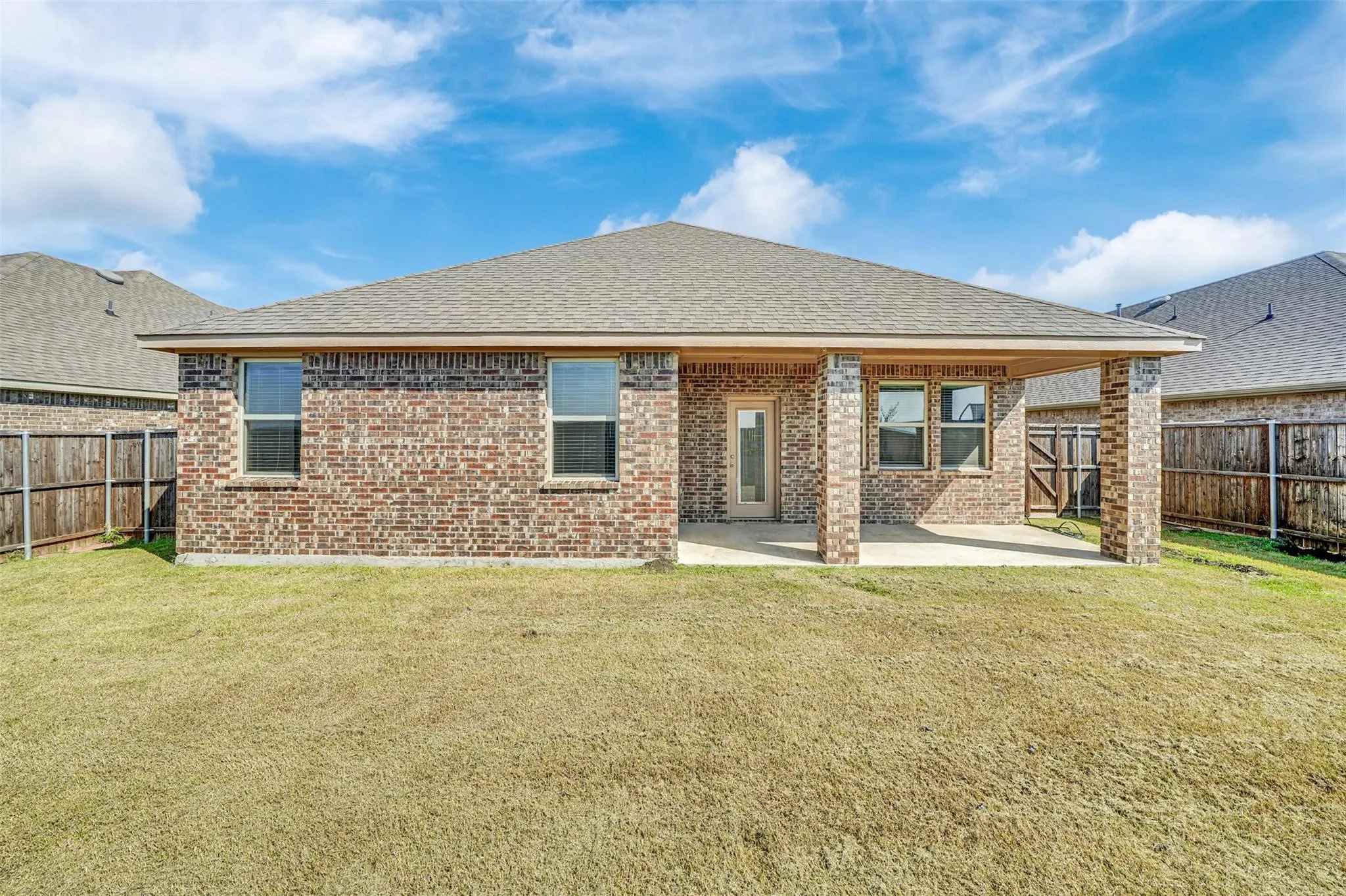 Single Family Residence For Rent in Rockwall County , 484 Declaration Way, Fate, Texas 75189, 4 Bedroom, 2 Bathroom, 2 Garage spaces, 2,161 Sqft, built in 2021, mls#21399555, Real Estate Agent in Fate, Homes For Rent in Rockwall county, Homes For Rent in Fate, Realtor in Fate Texas, Real Estate Brokerage Independent Realty Texas, Luminita Cordes Realtor