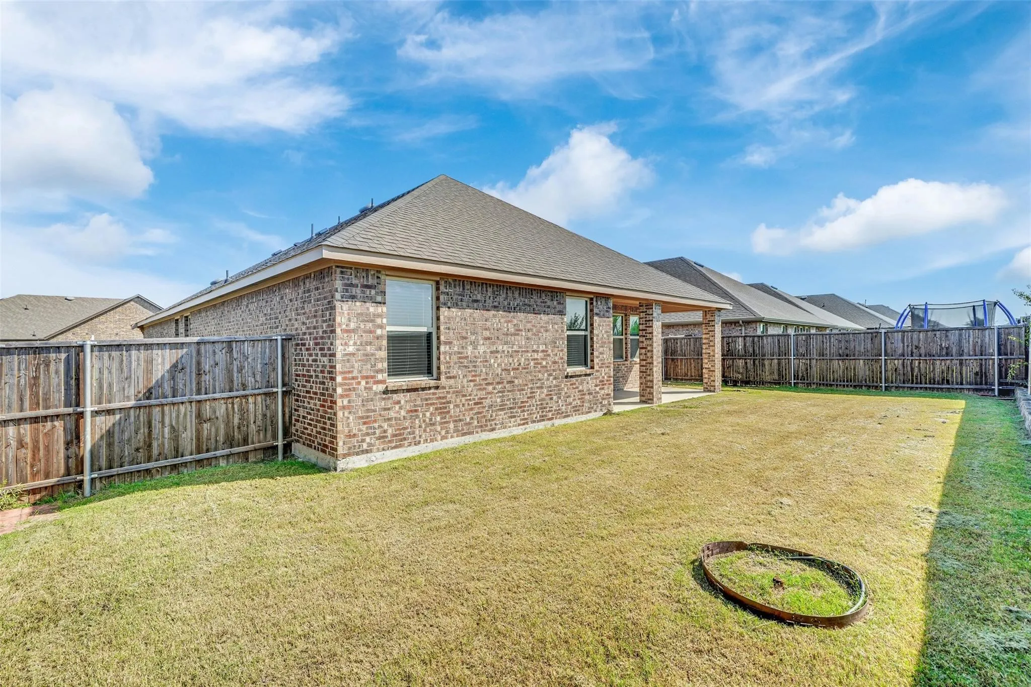 Single Family Residence For Rent in Rockwall County , 484 Declaration Way, Fate, Texas 75189, 4 Bedroom, 2 Bathroom, 2 Garage spaces, 2,161 Sqft, built in 2021, mls#21399555, Real Estate Agent in Fate, Homes For Rent in Rockwall county, Homes For Rent in Fate, Realtor in Fate Texas, Real Estate Brokerage Independent Realty Texas, Luminita Cordes Realtor