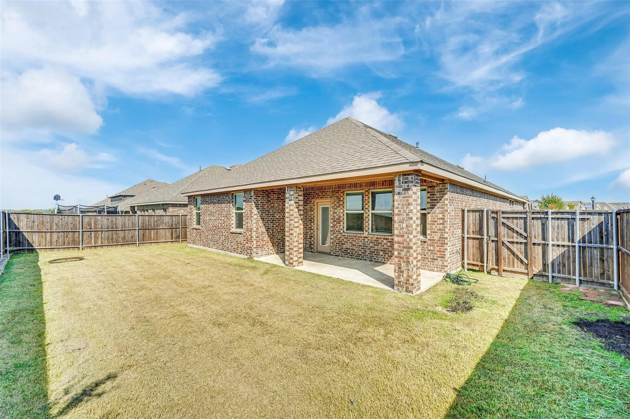 Single Family Residence For Rent in Rockwall County , 484 Declaration Way, Fate, Texas 75189, 4 Bedroom, 2 Bathroom, 2 Garage spaces, 2,161 Sqft, built in 2021, mls#21399555, Real Estate Agent in Fate, Homes For Rent in Rockwall county, Homes For Rent in Fate, Realtor in Fate Texas, Real Estate Brokerage Independent Realty Texas, Luminita Cordes Realtor
