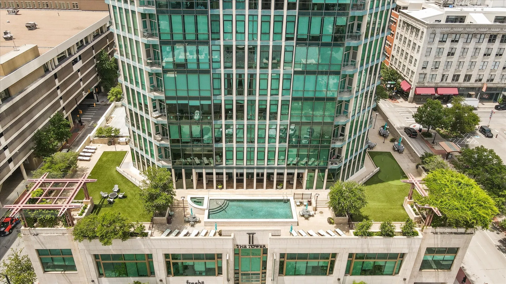 Condominium For Rent in Tarrant County , 500 Throckmorton Street 3601, Fort Worth, Texas 76102, 4 Bedroom, 5 Bathroom, 3 Garage spaces, 4,577 Sqft, built in 1972, mls#21400745, Real Estate Agent in Fort Worth, Homes For Rent in Tarrant county, Homes For Rent in Fort Worth, Realtor in Fort Worth Texas, Real Estate Brokerage Independent Realty Texas, Luminita Cordes Realtor