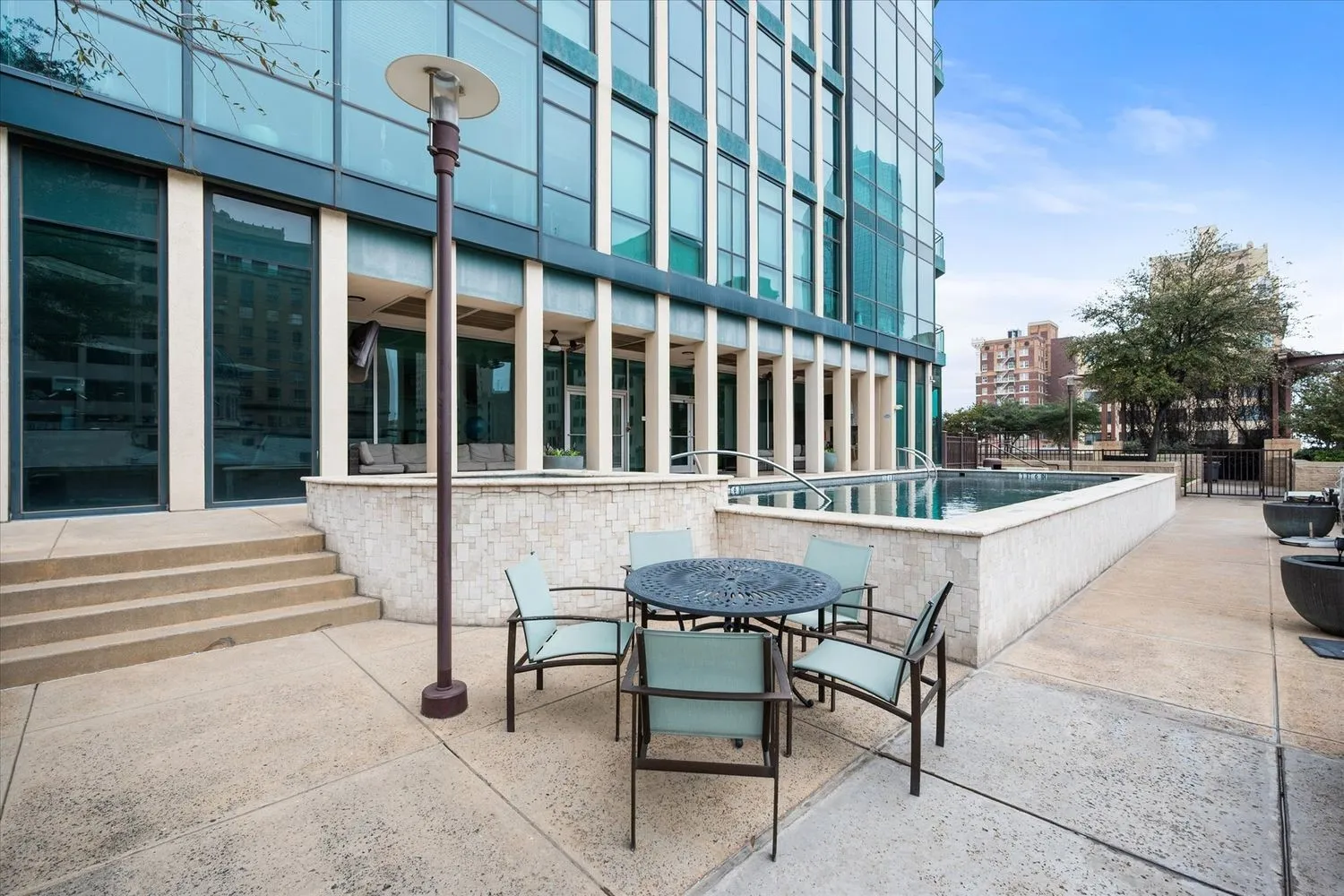 Condominium For Rent in Tarrant County , 500 Throckmorton Street 3601, Fort Worth, Texas 76102, 4 Bedroom, 5 Bathroom, 3 Garage spaces, 4,577 Sqft, built in 1972, mls#21400745, Real Estate Agent in Fort Worth, Homes For Rent in Tarrant county, Homes For Rent in Fort Worth, Realtor in Fort Worth Texas, Real Estate Brokerage Independent Realty Texas, Luminita Cordes Realtor