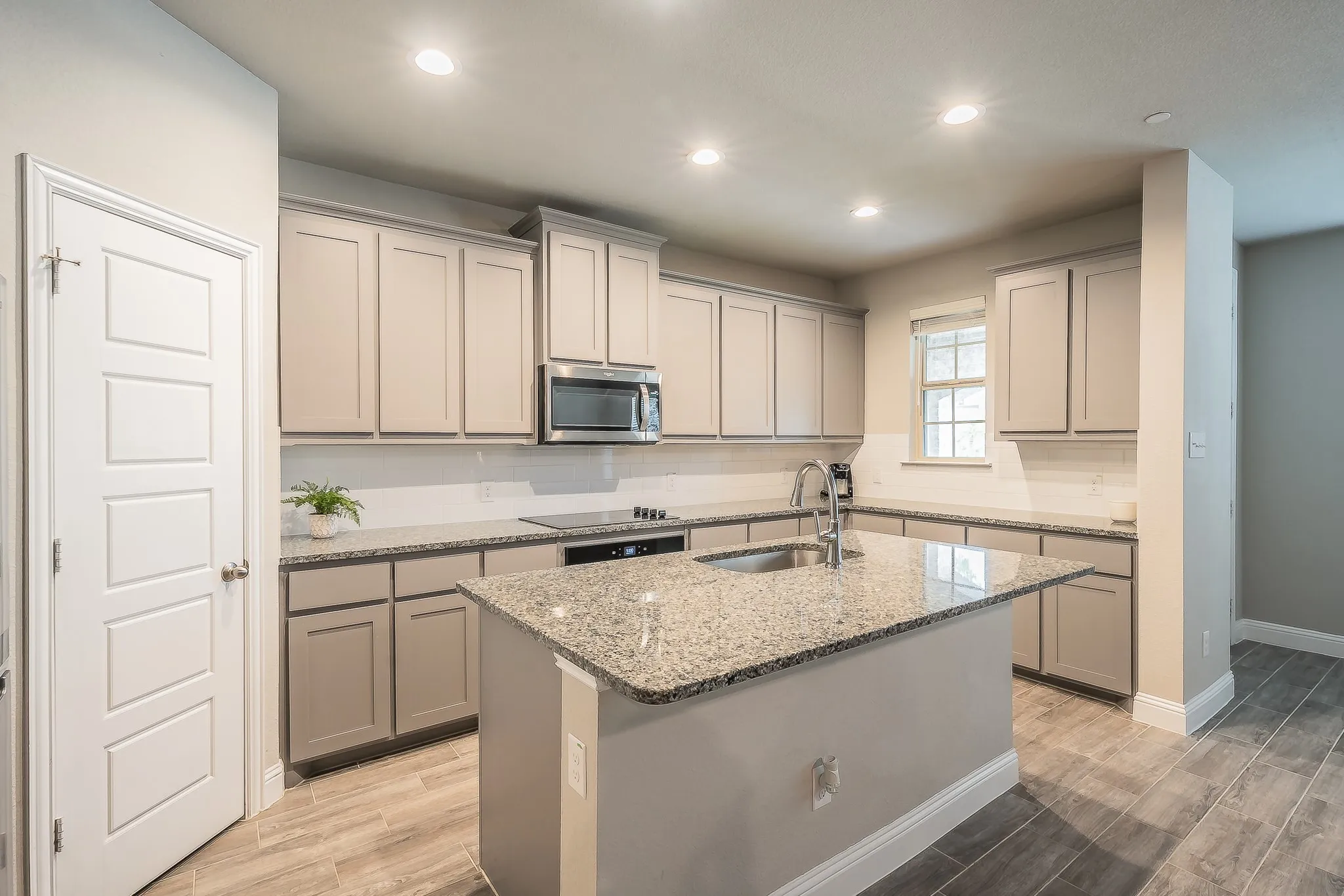 Townhouse For Rent in Tarrant County , 5984 Bursey Road, Watauga, Texas 76148, 3 Bedroom, 3 Bathroom, 2 Garage spaces, 1,801 Sqft, built in 2023, mls#21399749, Real Estate Agent in Watauga, Homes For Rent in Tarrant county, Homes For Rent in Watauga, Realtor in Watauga Texas, Real Estate Brokerage Independent Realty Texas, Luminita Cordes Realtor