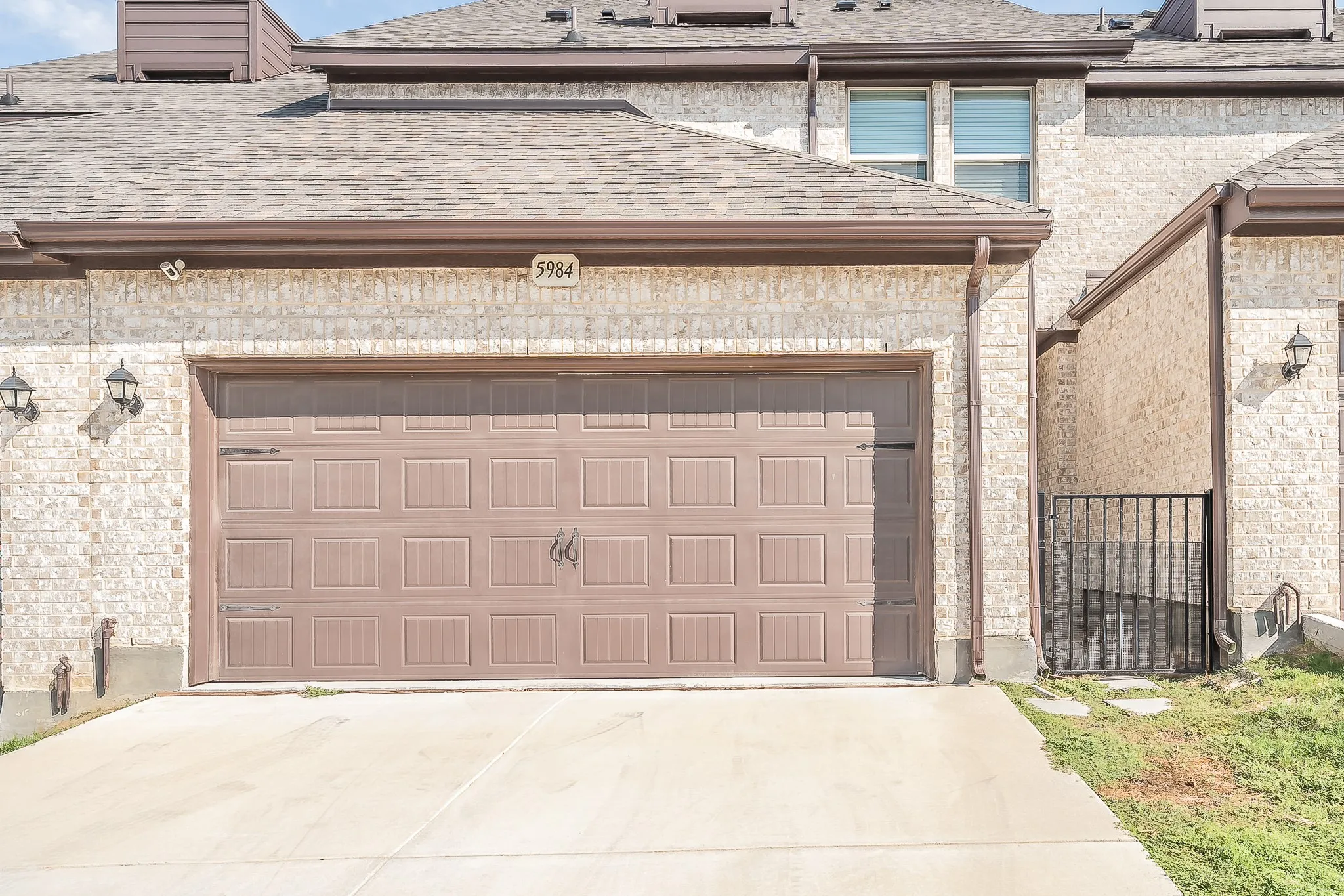 Townhouse For Rent in Tarrant County , 5984 Bursey Road, Watauga, Texas 76148, 3 Bedroom, 3 Bathroom, 2 Garage spaces, 1,801 Sqft, built in 2023, mls#21399749, Real Estate Agent in Watauga, Homes For Rent in Tarrant county, Homes For Rent in Watauga, Realtor in Watauga Texas, Real Estate Brokerage Independent Realty Texas, Luminita Cordes Realtor