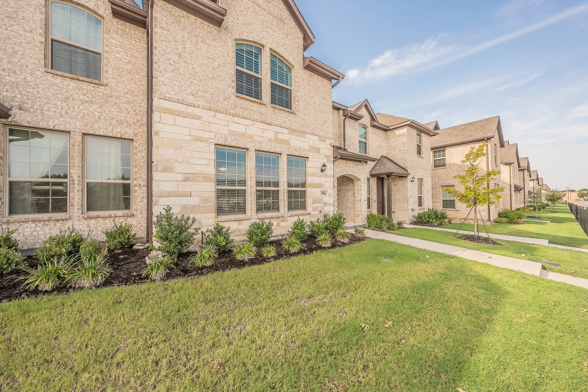Townhouse For Rent in Tarrant County , 5984 Bursey Road, Watauga, Texas 76148, 3 Bedroom, 3 Bathroom, 2 Garage spaces, 1,801 Sqft, built in 2023, mls#21399749, Real Estate Agent in Watauga, Homes For Rent in Tarrant county, Homes For Rent in Watauga, Realtor in Watauga Texas, Real Estate Brokerage Independent Realty Texas, Luminita Cordes Realtor