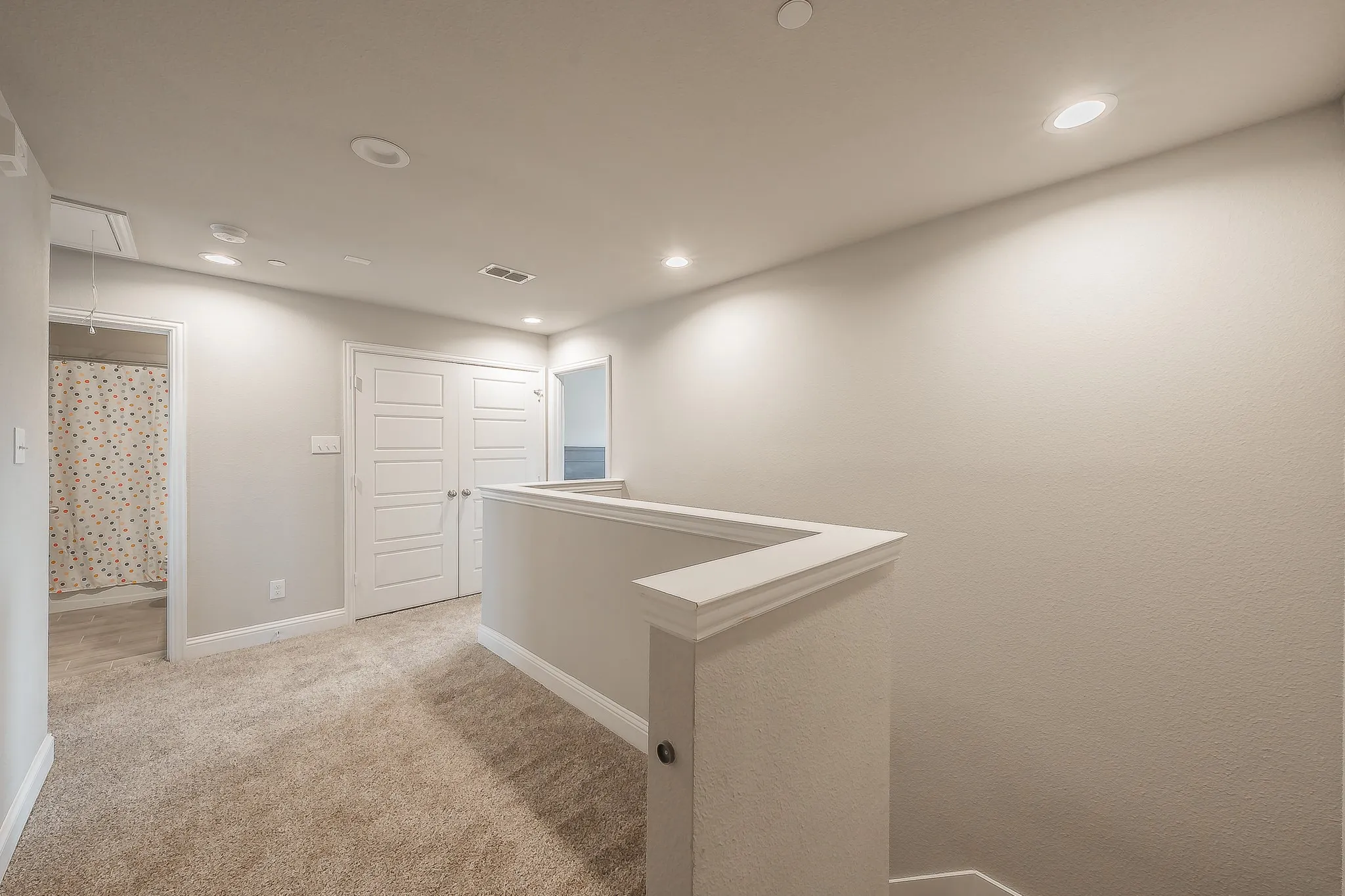 Townhouse For Rent in Tarrant County , 5984 Bursey Road, Watauga, Texas 76148, 3 Bedroom, 3 Bathroom, 2 Garage spaces, 1,801 Sqft, built in 2023, mls#21399749, Real Estate Agent in Watauga, Homes For Rent in Tarrant county, Homes For Rent in Watauga, Realtor in Watauga Texas, Real Estate Brokerage Independent Realty Texas, Luminita Cordes Realtor