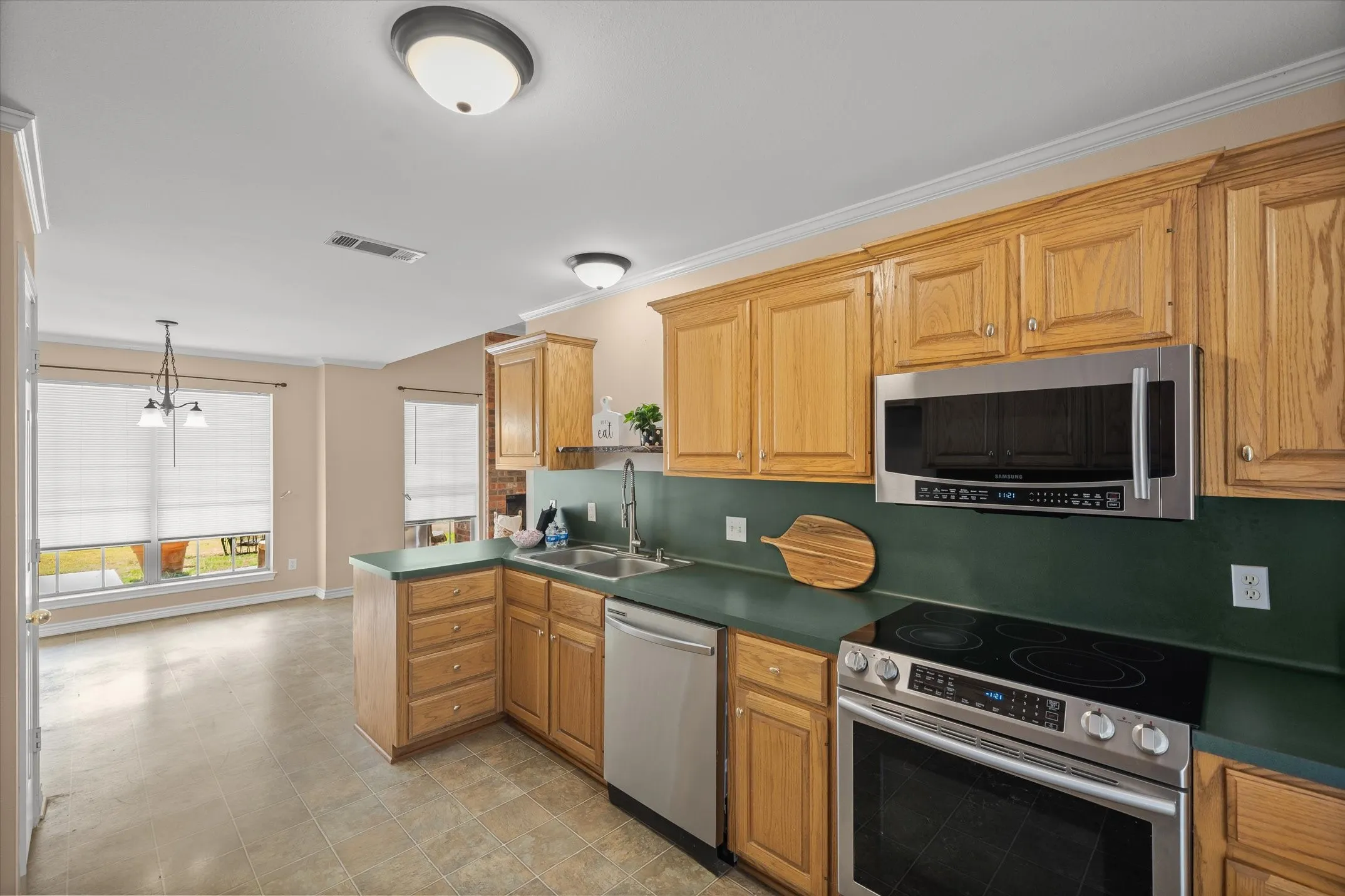 Recent appliances in the kitchen