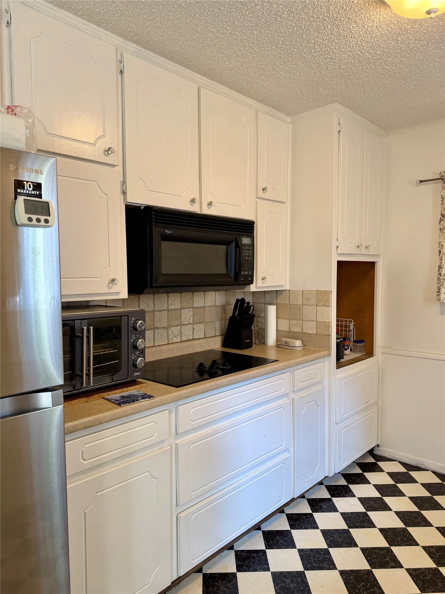 Single Family Residence For Sale in Tarrant County , 7317 Timberidge Drive, North Richland Hills, Texas 76182, 3 Bedroom, 2 Bathroom, 2 Garage spaces, 1,633 Sqft, built in 1979, mls#21398094, Real Estate Agent in North Richland Hills, Homes For Sale in Tarrant county, Homes For Sale in North Richland Hills, Realtor in North Richland Hills Texas, Real Estate Brokerage Independent Realty Texas, Luminita Cordes Realtor