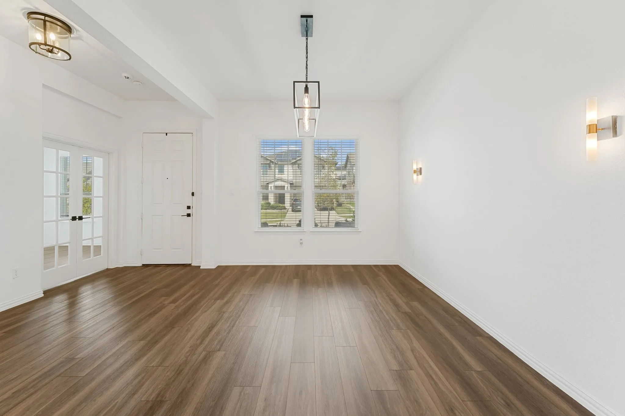 Single Family Residence For Sale in Denton County , 2313 Jack Rabbit Way, Northlake, Texas 76247, 4 Bedroom, 3 Bathroom, 2 Garage spaces, 2,388 Sqft, built in 2022, mls#21399600, Real Estate Agent in Northlake, Homes For Sale in Denton county, Homes For Sale in Northlake, Realtor in Northlake Texas, Real Estate Brokerage Independent Realty Texas, Luminita Cordes Realtor