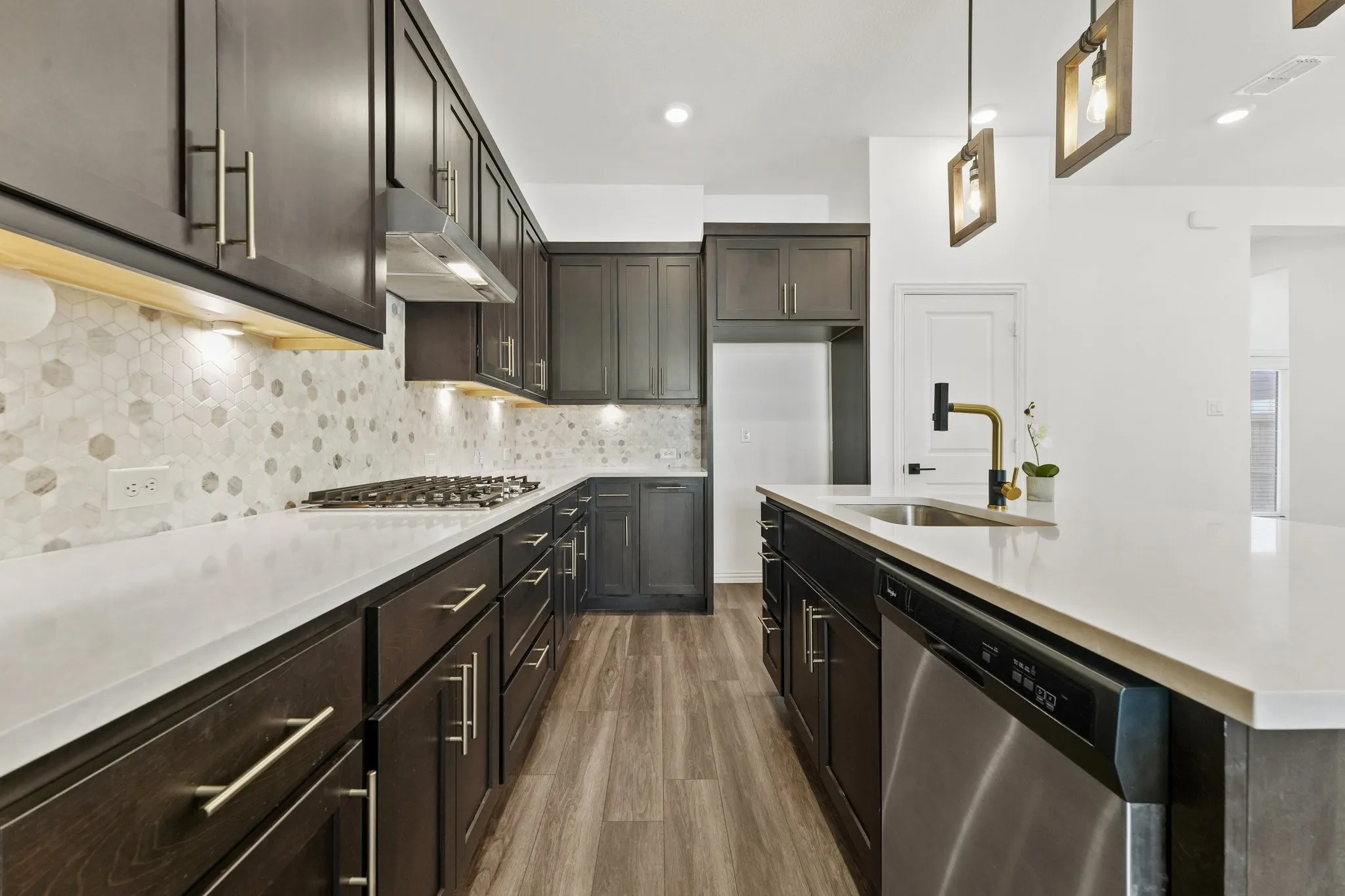 Single Family Residence For Sale in Denton County , 2313 Jack Rabbit Way, Northlake, Texas 76247, 4 Bedroom, 3 Bathroom, 2 Garage spaces, 2,388 Sqft, built in 2022, mls#21399600, Real Estate Agent in Northlake, Homes For Sale in Denton county, Homes For Sale in Northlake, Realtor in Northlake Texas, Real Estate Brokerage Independent Realty Texas, Luminita Cordes Realtor