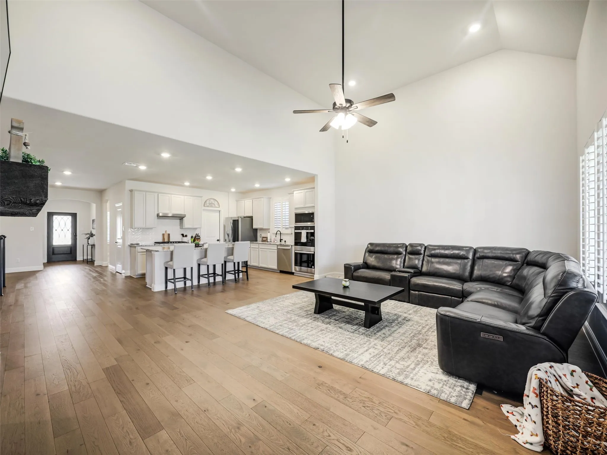 Single Family Residence For Sale in Denton County , 1708 Canals Drive, Little Elm, Texas 75068, 4 Bedroom, 3 Bathroom, 2 Garage spaces, 3,074 Sqft, built in 2024, mls#21399879, Real Estate Agent in Little Elm, Homes For Sale in Denton county, Homes For Sale in Little Elm, Realtor in Little Elm Texas, Real Estate Brokerage Independent Realty Texas, Luminita Cordes Realtor