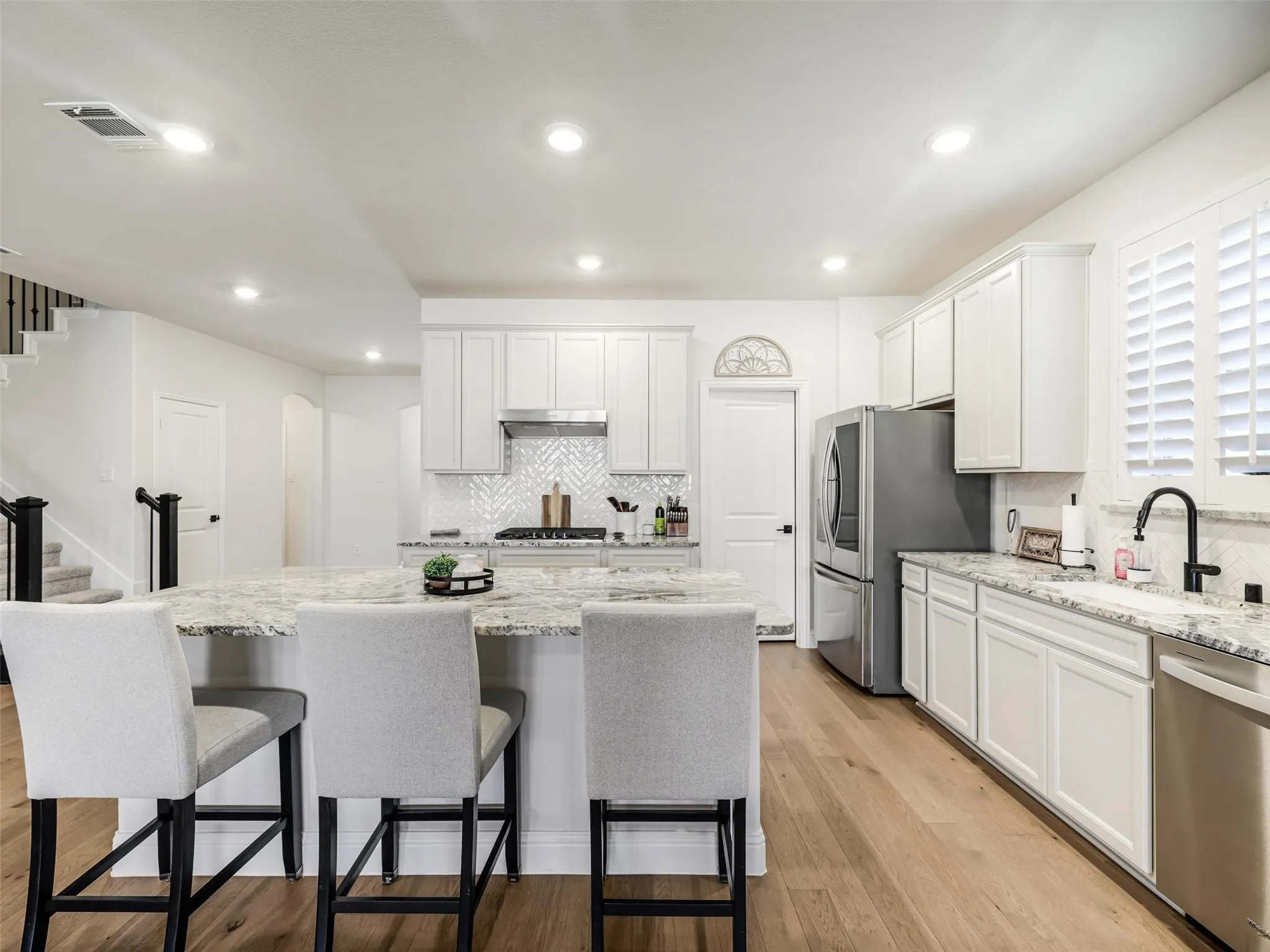 Single Family Residence For Sale in Denton County , 1708 Canals Drive, Little Elm, Texas 75068, 4 Bedroom, 3 Bathroom, 2 Garage spaces, 3,074 Sqft, built in 2024, mls#21399879, Real Estate Agent in Little Elm, Homes For Sale in Denton county, Homes For Sale in Little Elm, Realtor in Little Elm Texas, Real Estate Brokerage Independent Realty Texas, Luminita Cordes Realtor