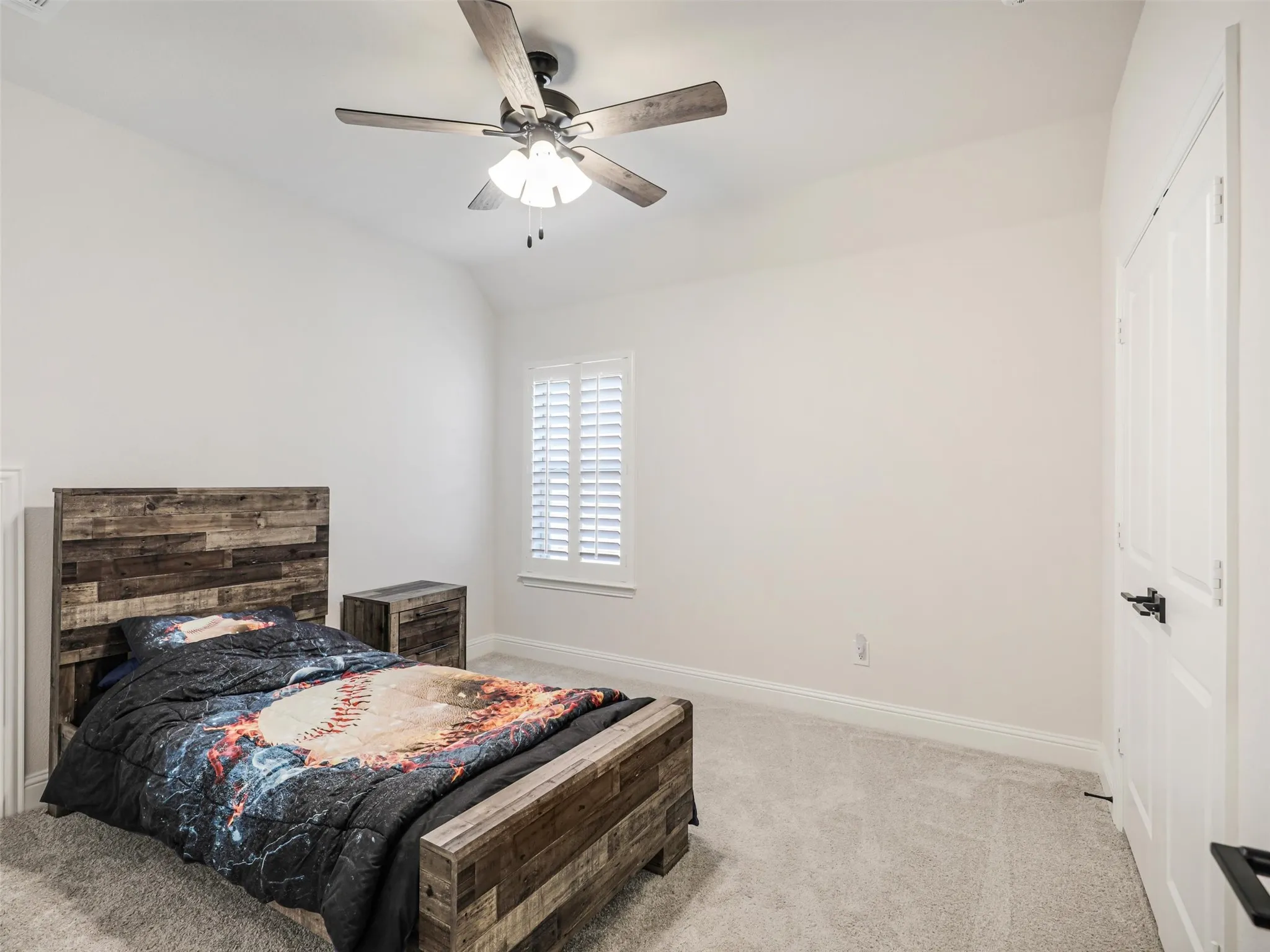 Single Family Residence For Sale in Denton County , 1708 Canals Drive, Little Elm, Texas 75068, 4 Bedroom, 3 Bathroom, 2 Garage spaces, 3,074 Sqft, built in 2024, mls#21399879, Real Estate Agent in Little Elm, Homes For Sale in Denton county, Homes For Sale in Little Elm, Realtor in Little Elm Texas, Real Estate Brokerage Independent Realty Texas, Luminita Cordes Realtor