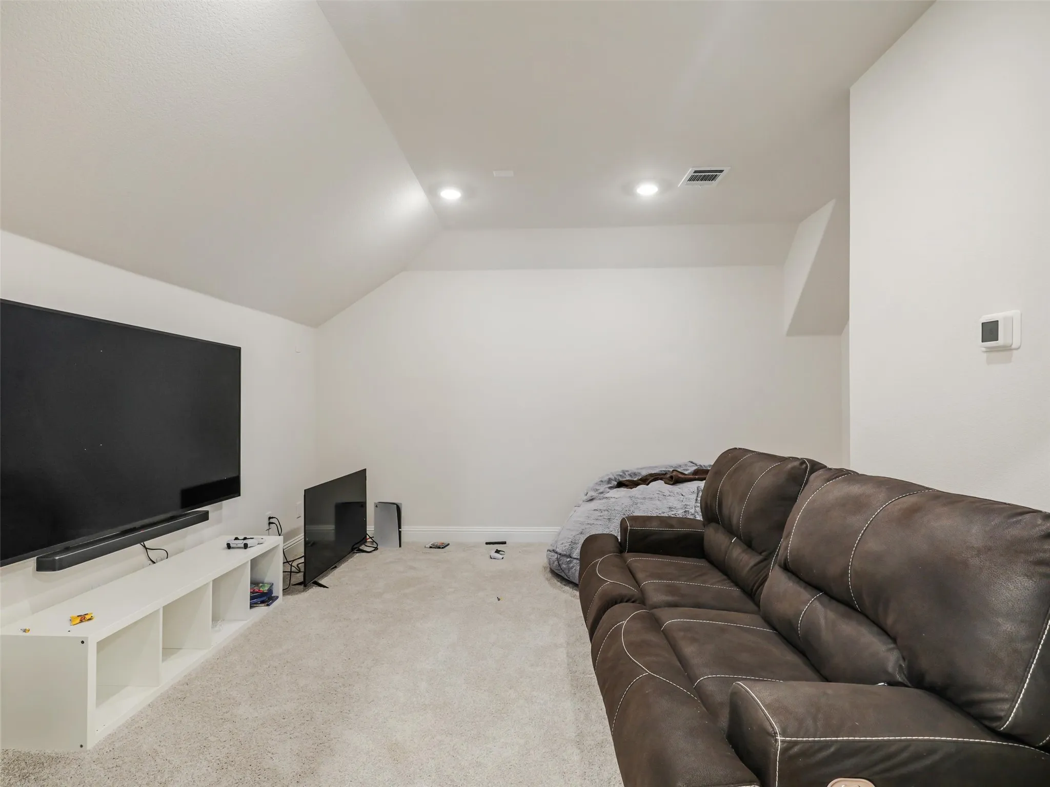 Single Family Residence For Sale in Denton County , 1708 Canals Drive, Little Elm, Texas 75068, 4 Bedroom, 3 Bathroom, 2 Garage spaces, 3,074 Sqft, built in 2024, mls#21399879, Real Estate Agent in Little Elm, Homes For Sale in Denton county, Homes For Sale in Little Elm, Realtor in Little Elm Texas, Real Estate Brokerage Independent Realty Texas, Luminita Cordes Realtor