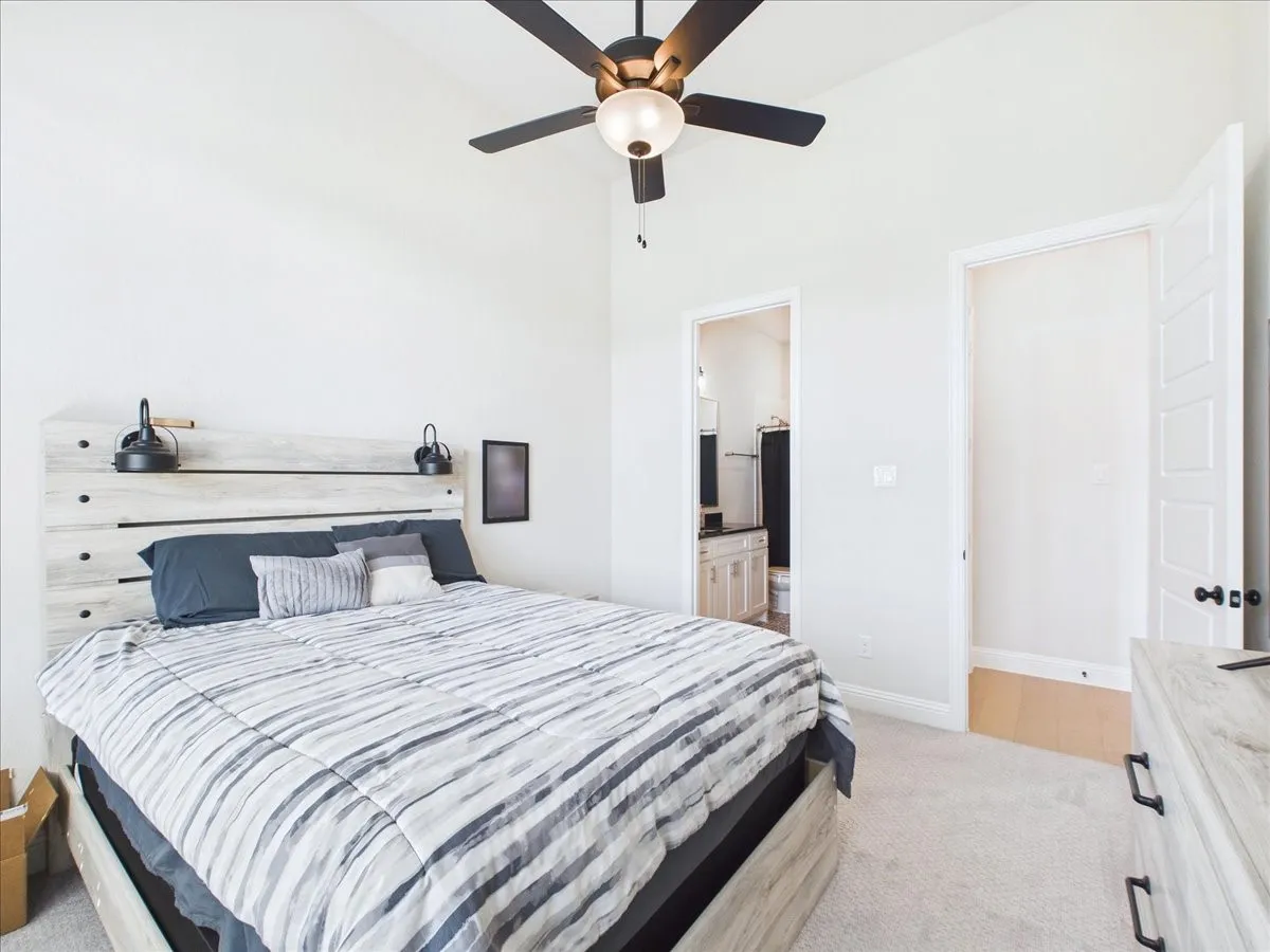 Single Family Residence For Sale in Dallas County , 262 Vidrio Drive, Sunnyvale, Texas 75182, 4 Bedroom, 5 Bathroom, 4 Garage spaces, 4,202 Sqft, built in 2024, mls#21399949, Real Estate Agent in Sunnyvale, Homes For Sale in Dallas county, Homes For Sale in Sunnyvale, Realtor in Sunnyvale Texas, Real Estate Brokerage Independent Realty Texas, Luminita Cordes Realtor