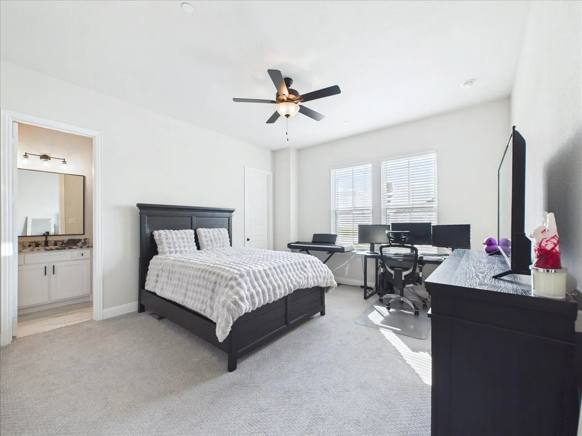 Single Family Residence For Sale in Dallas County , 262 Vidrio Drive, Sunnyvale, Texas 75182, 4 Bedroom, 5 Bathroom, 4 Garage spaces, 4,202 Sqft, built in 2024, mls#21399949, Real Estate Agent in Sunnyvale, Homes For Sale in Dallas county, Homes For Sale in Sunnyvale, Realtor in Sunnyvale Texas, Real Estate Brokerage Independent Realty Texas, Luminita Cordes Realtor