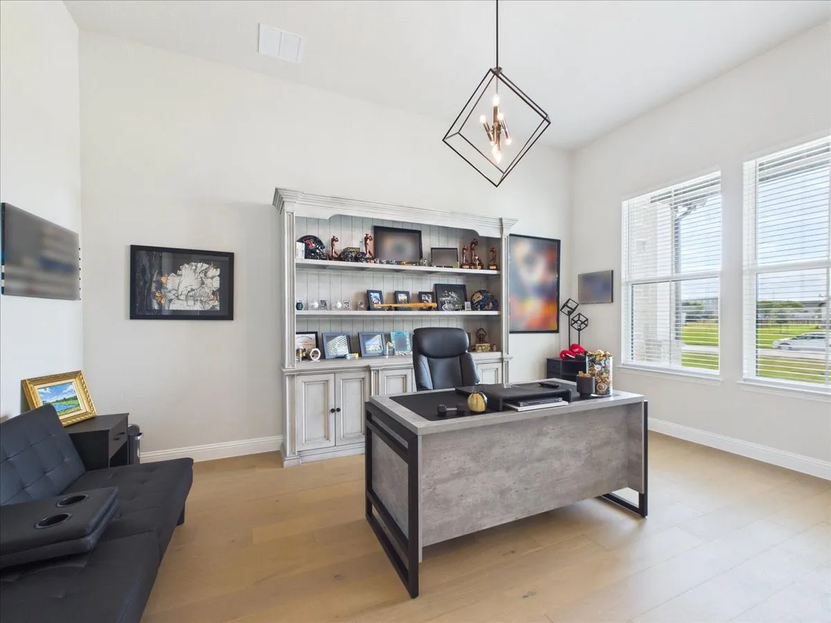 Single Family Residence For Sale in Dallas County , 262 Vidrio Drive, Sunnyvale, Texas 75182, 4 Bedroom, 5 Bathroom, 4 Garage spaces, 4,202 Sqft, built in 2024, mls#21399949, Real Estate Agent in Sunnyvale, Homes For Sale in Dallas county, Homes For Sale in Sunnyvale, Realtor in Sunnyvale Texas, Real Estate Brokerage Independent Realty Texas, Luminita Cordes Realtor