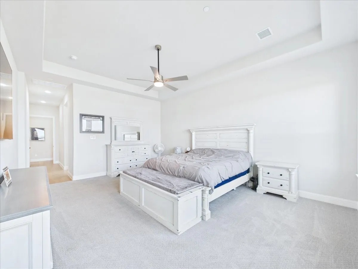 Single Family Residence For Sale in Dallas County , 262 Vidrio Drive, Sunnyvale, Texas 75182, 4 Bedroom, 5 Bathroom, 4 Garage spaces, 4,202 Sqft, built in 2024, mls#21399949, Real Estate Agent in Sunnyvale, Homes For Sale in Dallas county, Homes For Sale in Sunnyvale, Realtor in Sunnyvale Texas, Real Estate Brokerage Independent Realty Texas, Luminita Cordes Realtor