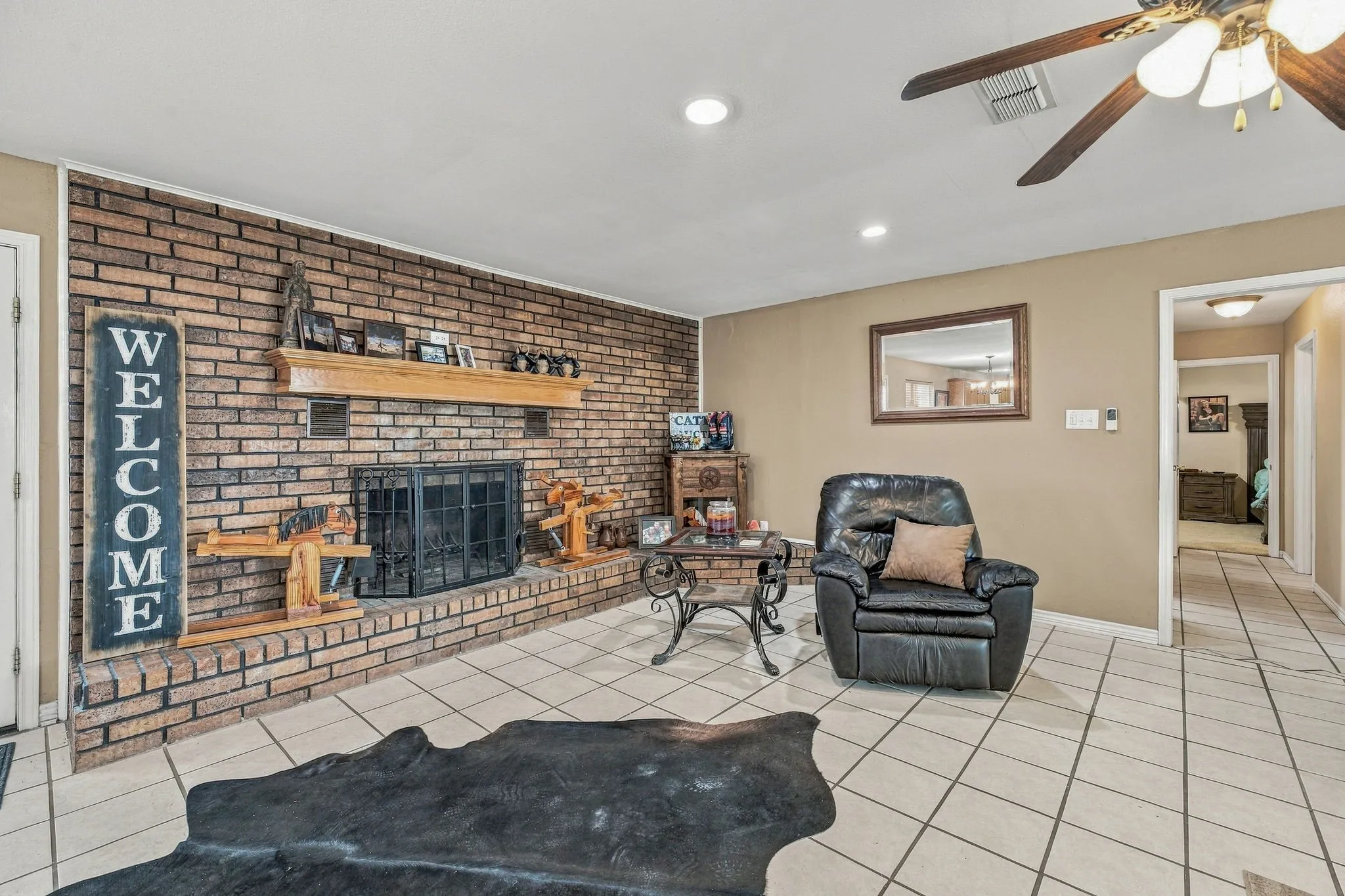 Farm For Sale in Erath County , 10392 US Highway 67, Stephenville, Texas 76401, 5 Bedroom, 4 Bathroom, 2 Garage spaces, 3,406 Sqft, built in 1977, mls#21399680, Real Estate Agent in Stephenville, Homes For Sale in Erath county, Homes For Sale in Stephenville, Realtor in Stephenville Texas, Real Estate Brokerage Independent Realty Texas, Luminita Cordes Realtor