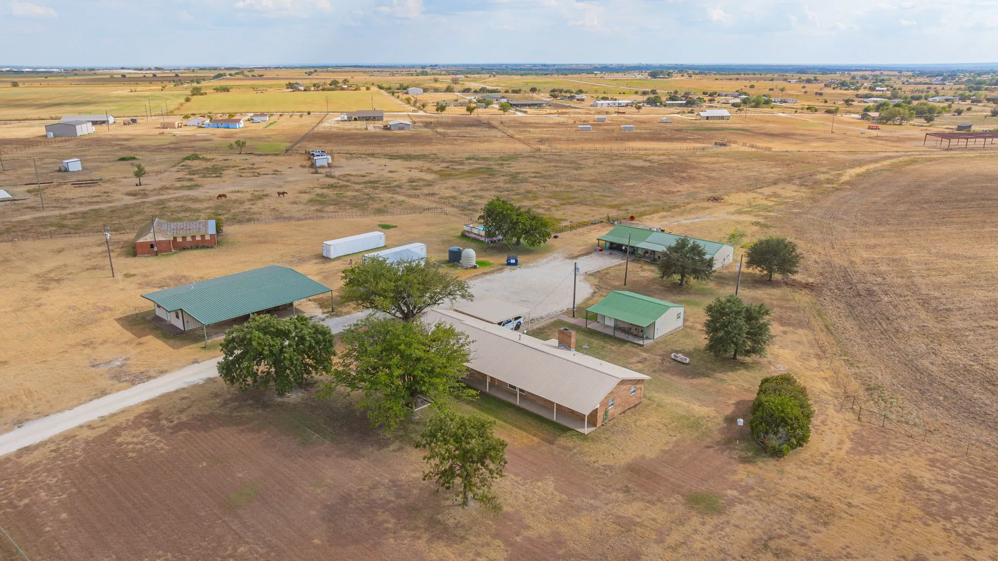 Farm For Sale in Erath County , 10392 US Highway 67, Stephenville, Texas 76401, 5 Bedroom, 4 Bathroom, 2 Garage spaces, 3,406 Sqft, built in 1977, mls#21399680, Real Estate Agent in Stephenville, Homes For Sale in Erath county, Homes For Sale in Stephenville, Realtor in Stephenville Texas, Real Estate Brokerage Independent Realty Texas, Luminita Cordes Realtor