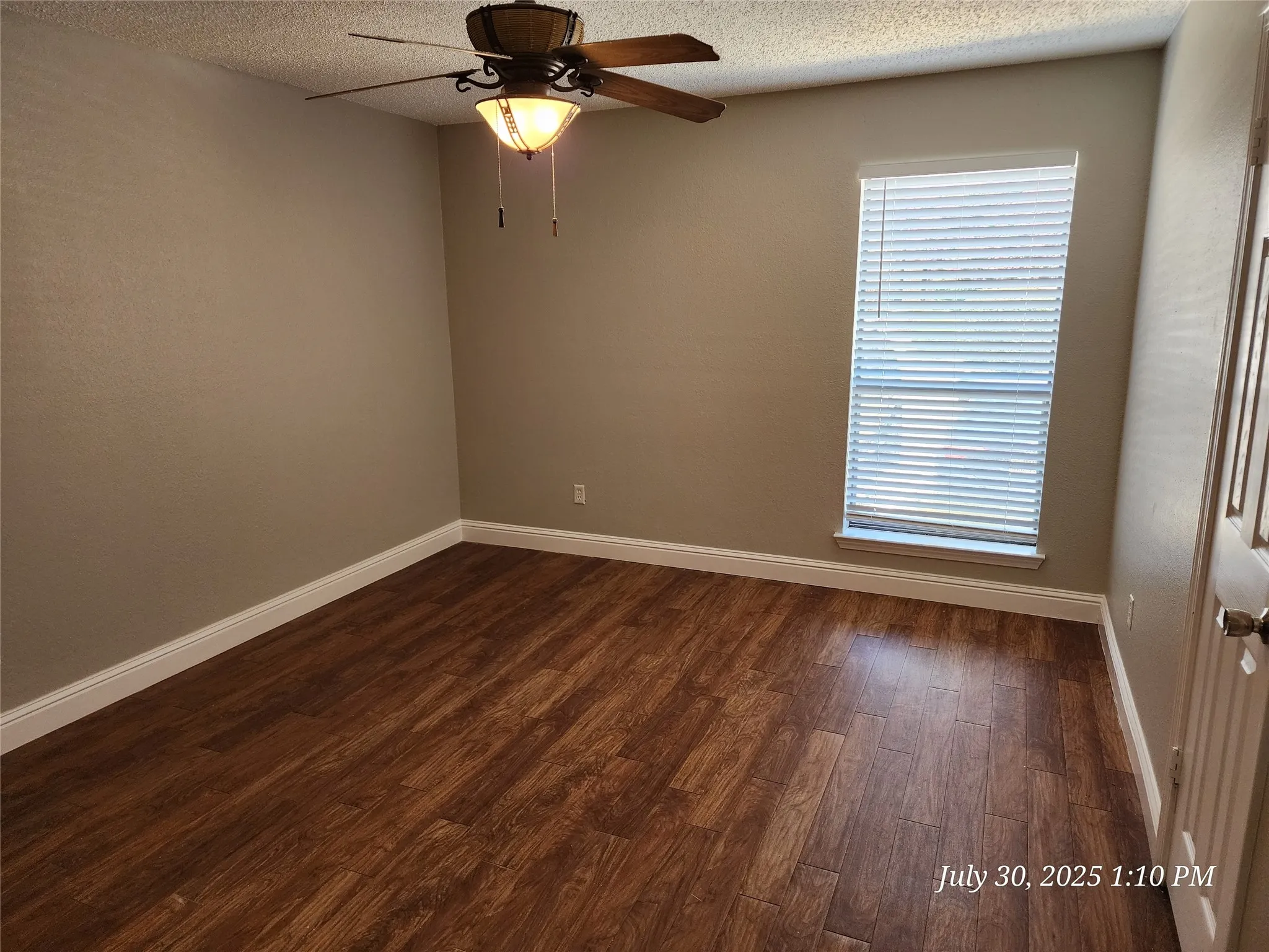 Condominium For Rent in Tarrant County , 1308 Memory Lane 5114, Arlington, Texas 76011, 2 Bedroom, 1 Bathroom, Garage spaces, 963 Sqft, built in 1983, mls#21387390, Real Estate Agent in Arlington, Homes For Rent in Tarrant county, Homes For Rent in Arlington, Realtor in Arlington Texas, Real Estate Brokerage Independent Realty Texas, Luminita Cordes Realtor