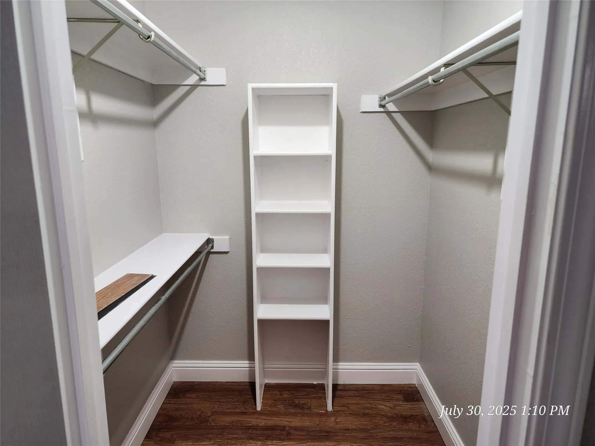 Condominium For Rent in Tarrant County , 1308 Memory Lane 5114, Arlington, Texas 76011, 2 Bedroom, 1 Bathroom, Garage spaces, 963 Sqft, built in 1983, mls#21387390, Real Estate Agent in Arlington, Homes For Rent in Tarrant county, Homes For Rent in Arlington, Realtor in Arlington Texas, Real Estate Brokerage Independent Realty Texas, Luminita Cordes Realtor