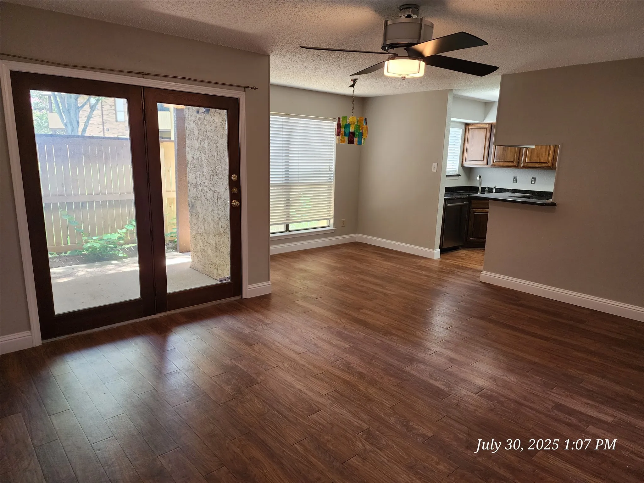 Condominium For Rent in Tarrant County , 1308 Memory Lane 5114, Arlington, Texas 76011, 2 Bedroom, 1 Bathroom, Garage spaces, 963 Sqft, built in 1983, mls#21387390, Real Estate Agent in Arlington, Homes For Rent in Tarrant county, Homes For Rent in Arlington, Realtor in Arlington Texas, Real Estate Brokerage Independent Realty Texas, Luminita Cordes Realtor