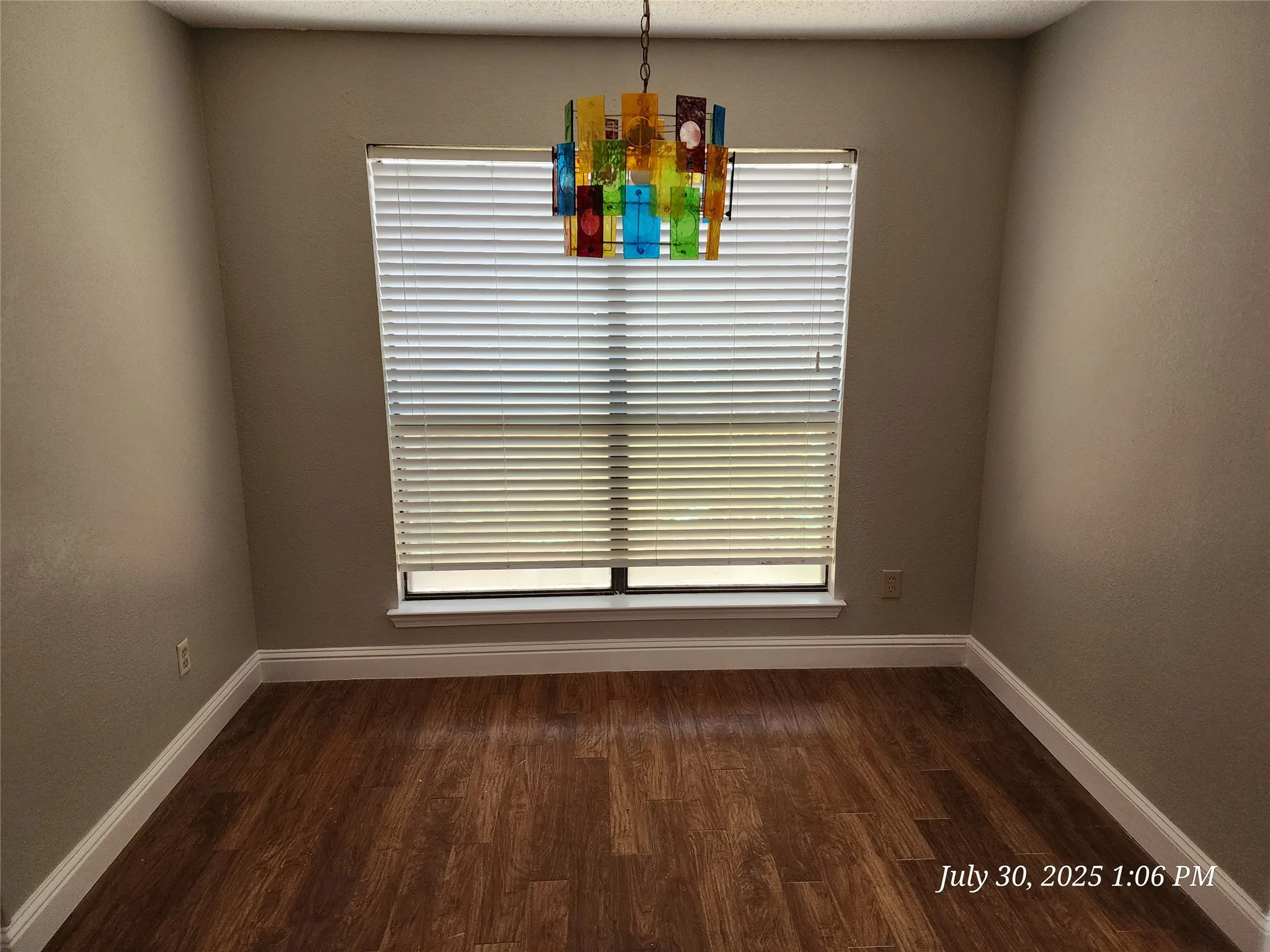 Condominium For Rent in Tarrant County , 1308 Memory Lane 5114, Arlington, Texas 76011, 2 Bedroom, 1 Bathroom, Garage spaces, 963 Sqft, built in 1983, mls#21387390, Real Estate Agent in Arlington, Homes For Rent in Tarrant county, Homes For Rent in Arlington, Realtor in Arlington Texas, Real Estate Brokerage Independent Realty Texas, Luminita Cordes Realtor