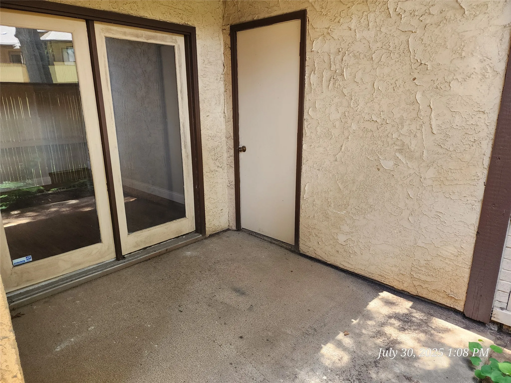 Condominium For Rent in Tarrant County , 1308 Memory Lane 5114, Arlington, Texas 76011, 2 Bedroom, 1 Bathroom, Garage spaces, 963 Sqft, built in 1983, mls#21387390, Real Estate Agent in Arlington, Homes For Rent in Tarrant county, Homes For Rent in Arlington, Realtor in Arlington Texas, Real Estate Brokerage Independent Realty Texas, Luminita Cordes Realtor