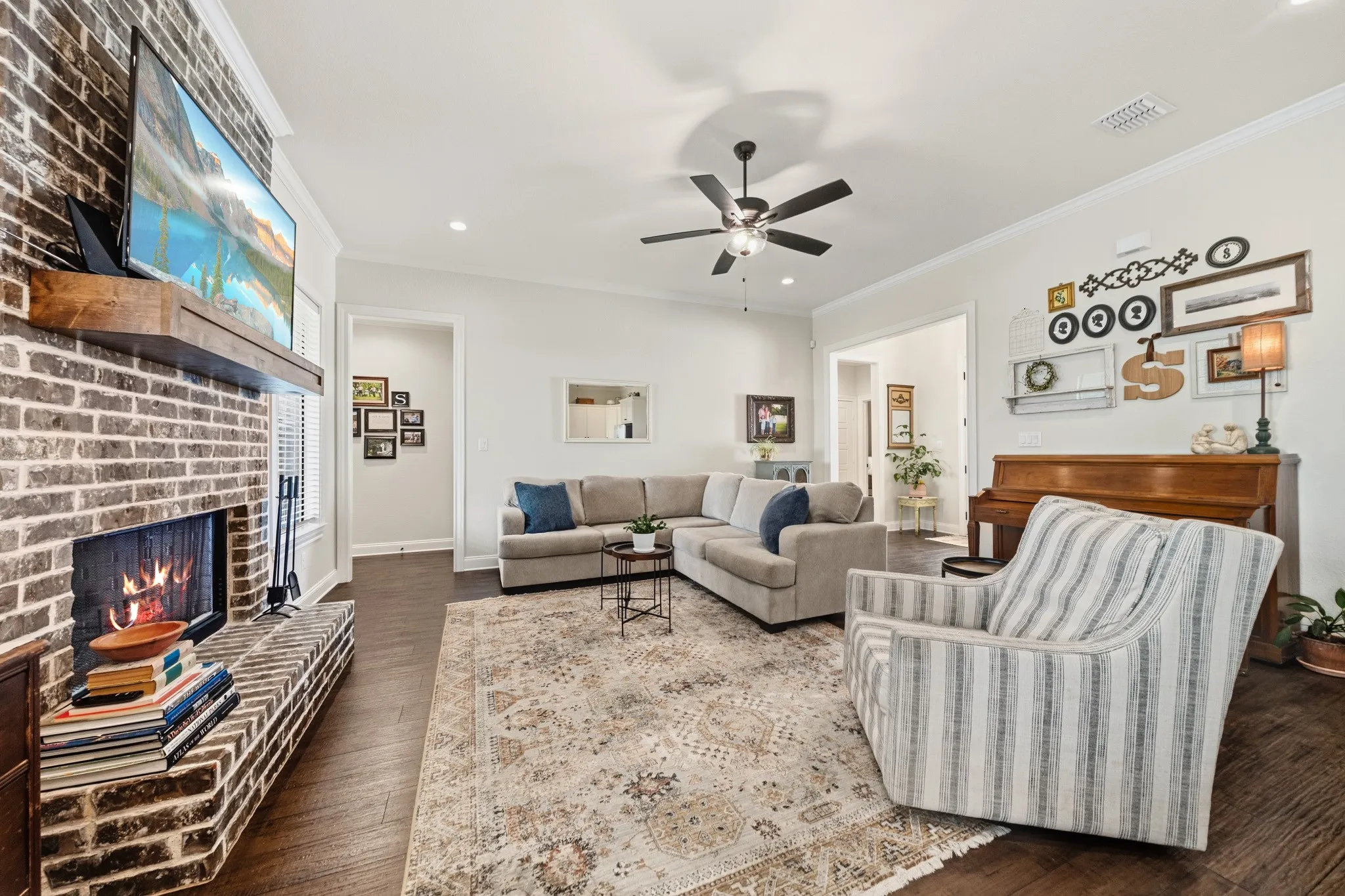Single Family Residence For Sale in Mc Lennan County , 2108 Stinson Court, Lorena, Texas 76655, 4 Bedroom, 3 Bathroom, 2 Garage spaces, 2,297 Sqft, built in 2021, mls#21397070, Real Estate Agent in Lorena, Homes For Sale in Mc Lennan county, Homes For Sale in Lorena, Realtor in Lorena Texas, Real Estate Brokerage Independent Realty Texas, Luminita Cordes Realtor