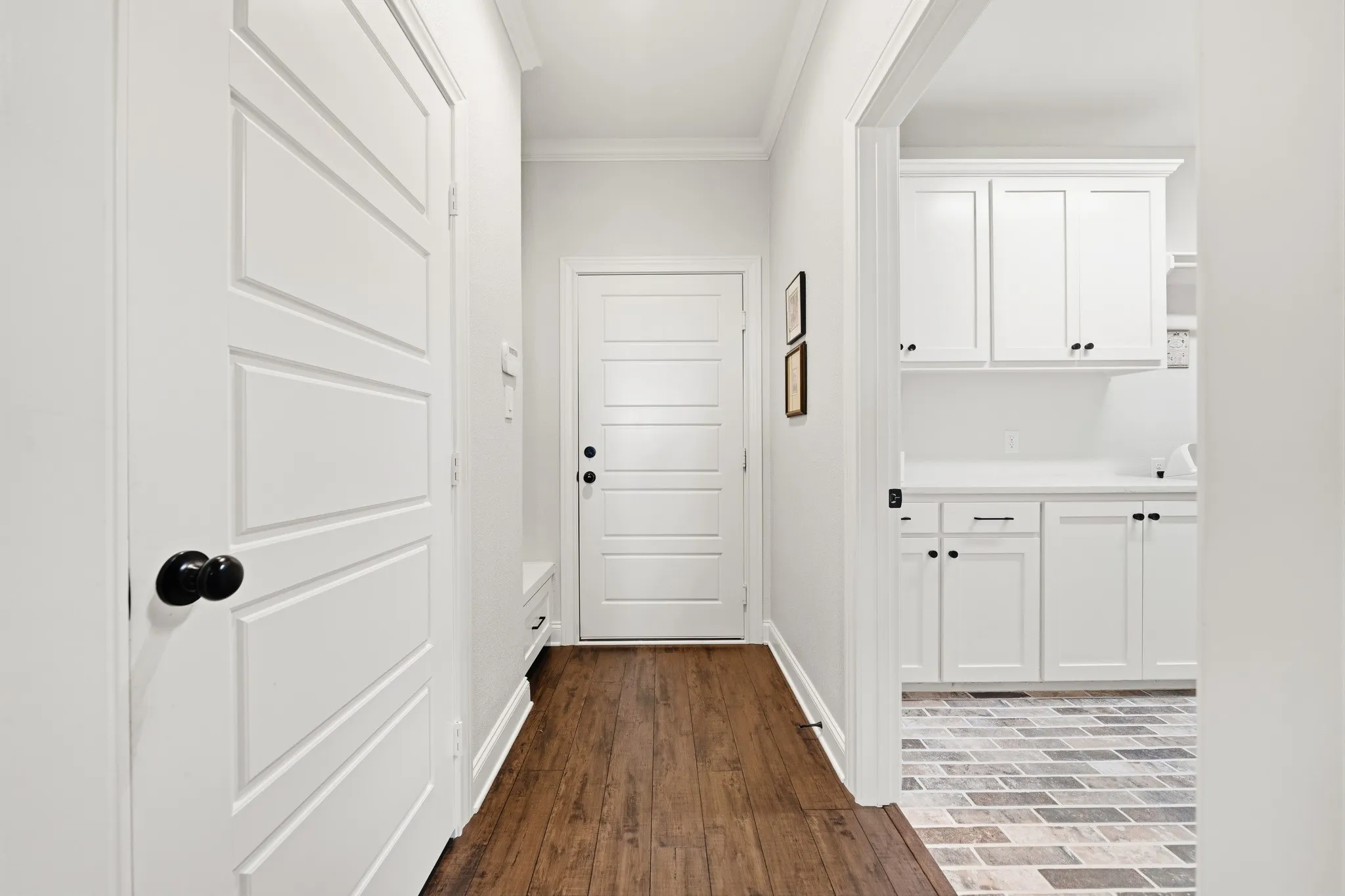 Single Family Residence For Sale in Mc Lennan County , 2108 Stinson Court, Lorena, Texas 76655, 4 Bedroom, 3 Bathroom, 2 Garage spaces, 2,297 Sqft, built in 2021, mls#21397070, Real Estate Agent in Lorena, Homes For Sale in Mc Lennan county, Homes For Sale in Lorena, Realtor in Lorena Texas, Real Estate Brokerage Independent Realty Texas, Luminita Cordes Realtor