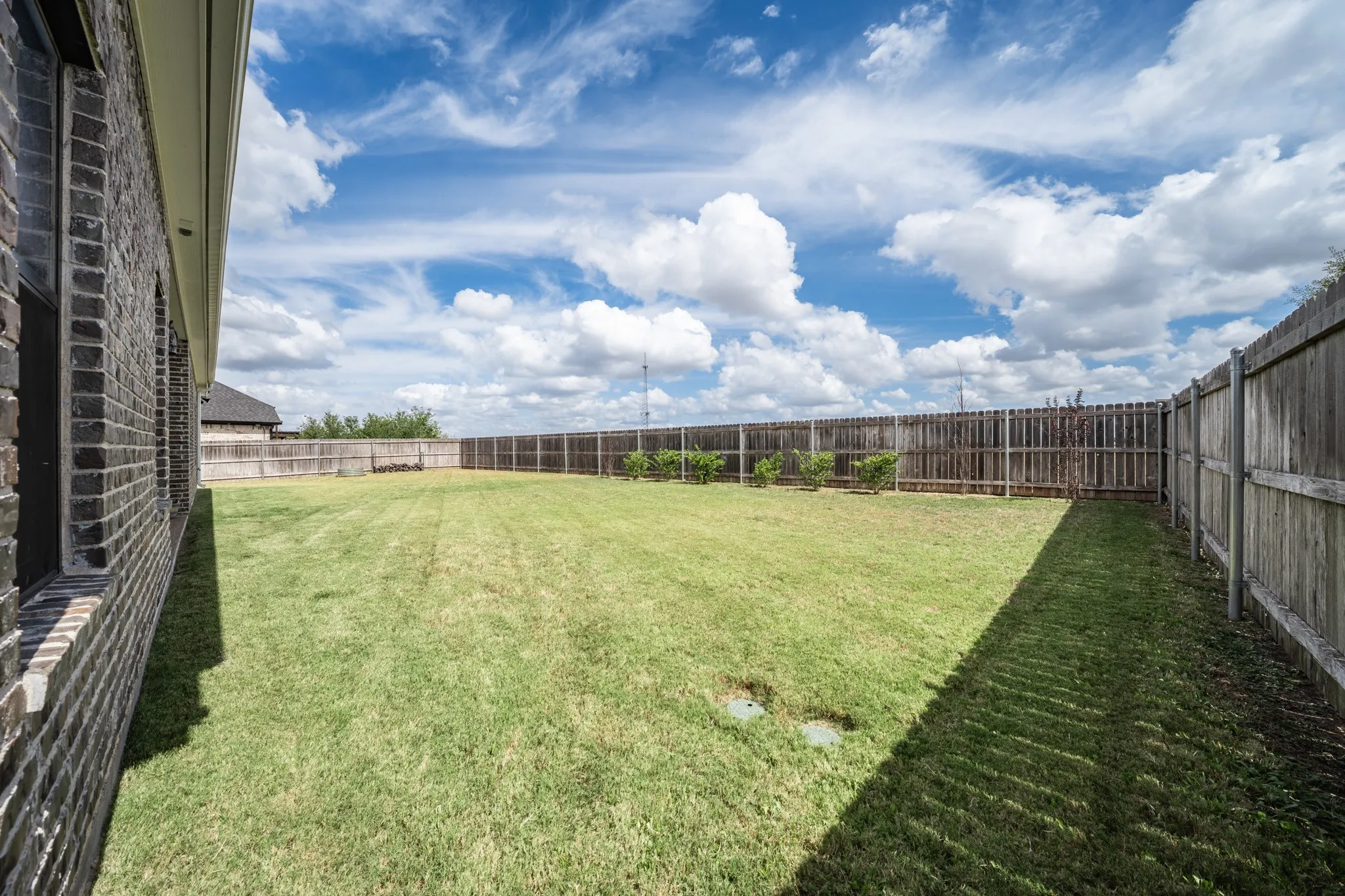 Single Family Residence For Sale in Mc Lennan County , 2108 Stinson Court, Lorena, Texas 76655, 4 Bedroom, 3 Bathroom, 2 Garage spaces, 2,297 Sqft, built in 2021, mls#21397070, Real Estate Agent in Lorena, Homes For Sale in Mc Lennan county, Homes For Sale in Lorena, Realtor in Lorena Texas, Real Estate Brokerage Independent Realty Texas, Luminita Cordes Realtor