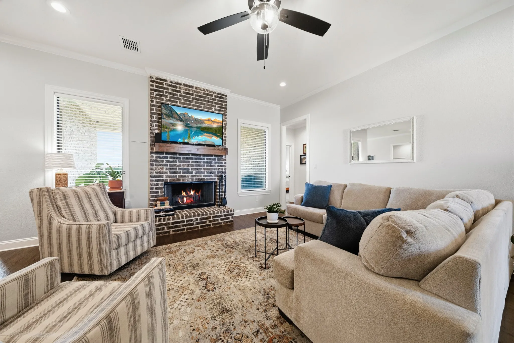 Single Family Residence For Sale in Mc Lennan County , 2108 Stinson Court, Lorena, Texas 76655, 4 Bedroom, 3 Bathroom, 2 Garage spaces, 2,297 Sqft, built in 2021, mls#21397070, Real Estate Agent in Lorena, Homes For Sale in Mc Lennan county, Homes For Sale in Lorena, Realtor in Lorena Texas, Real Estate Brokerage Independent Realty Texas, Luminita Cordes Realtor