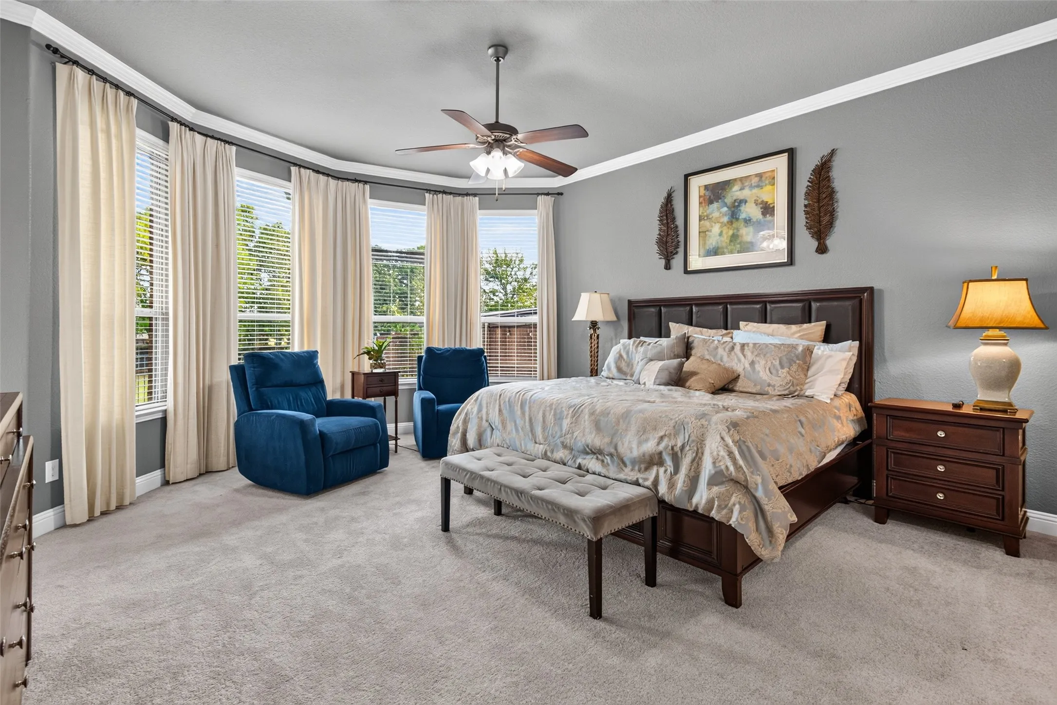Single Family Residence For Sale in Tarrant County , 2705 Sky Ridge Road, Arlington, Texas 76001, 5 Bedroom, 5 Bathroom, 2 Garage spaces, 4,332 Sqft, built in 2016, mls#21400759, Real Estate Agent in Arlington, Homes For Sale in Tarrant county, Homes For Sale in Arlington, Realtor in Arlington Texas, Real Estate Brokerage Independent Realty Texas, Luminita Cordes Realtor