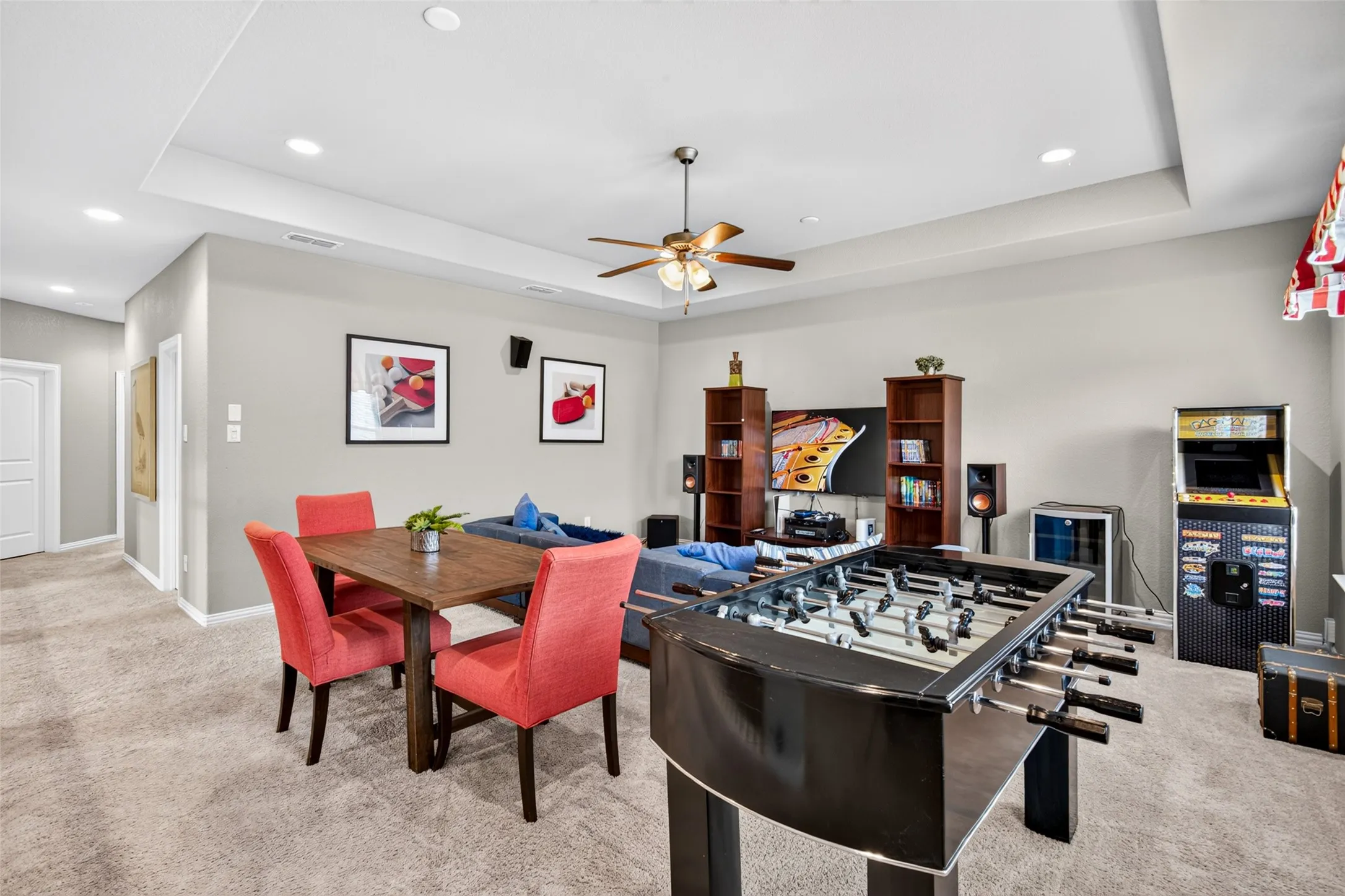 Single Family Residence For Sale in Tarrant County , 2705 Sky Ridge Road, Arlington, Texas 76001, 5 Bedroom, 5 Bathroom, 2 Garage spaces, 4,332 Sqft, built in 2016, mls#21400759, Real Estate Agent in Arlington, Homes For Sale in Tarrant county, Homes For Sale in Arlington, Realtor in Arlington Texas, Real Estate Brokerage Independent Realty Texas, Luminita Cordes Realtor