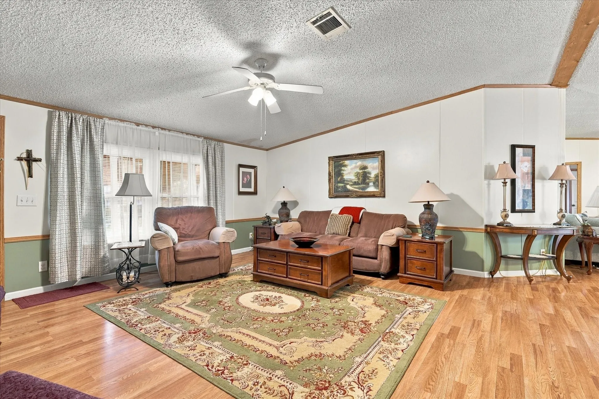 Mobile Home For Sale in Denton County , 535 Stone Ridge Drive, Ponder, Texas 76259, 4 Bedroom, 2 Bathroom, 3 Garage spaces, 2,736 Sqft, built in 2002, mls#21399724, Real Estate Agent in Ponder, Homes For Sale in Denton county, Homes For Sale in Ponder, Realtor in Ponder Texas, Real Estate Brokerage Independent Realty Texas, Luminita Cordes Realtor