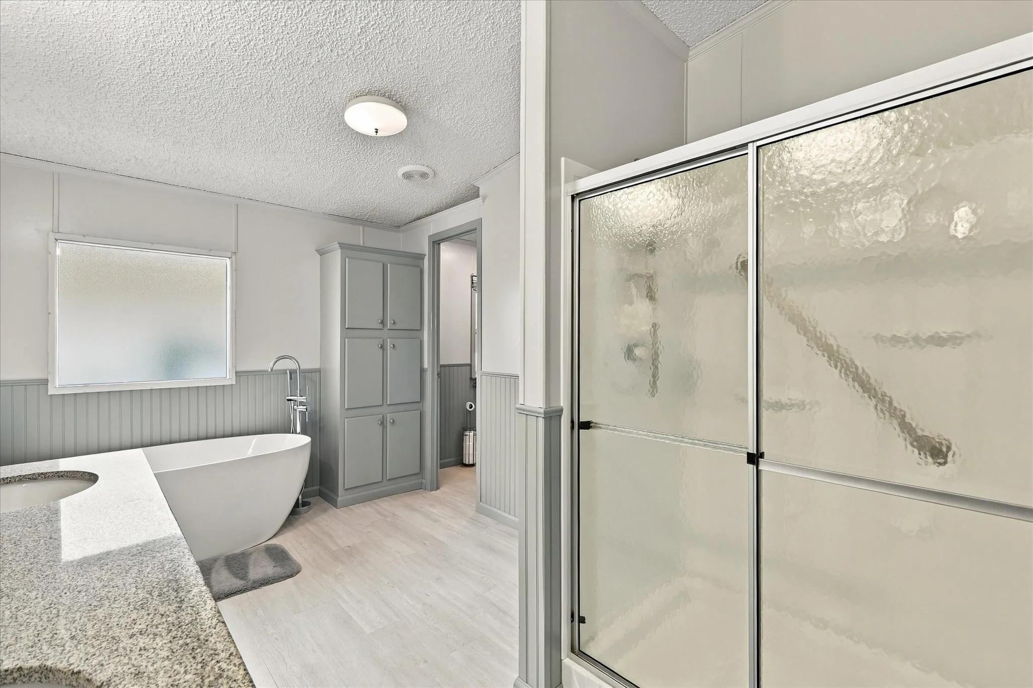 Mobile Home For Sale in Denton County , 535 Stone Ridge Drive, Ponder, Texas 76259, 4 Bedroom, 2 Bathroom, 3 Garage spaces, 2,736 Sqft, built in 2002, mls#21399724, Real Estate Agent in Ponder, Homes For Sale in Denton county, Homes For Sale in Ponder, Realtor in Ponder Texas, Real Estate Brokerage Independent Realty Texas, Luminita Cordes Realtor