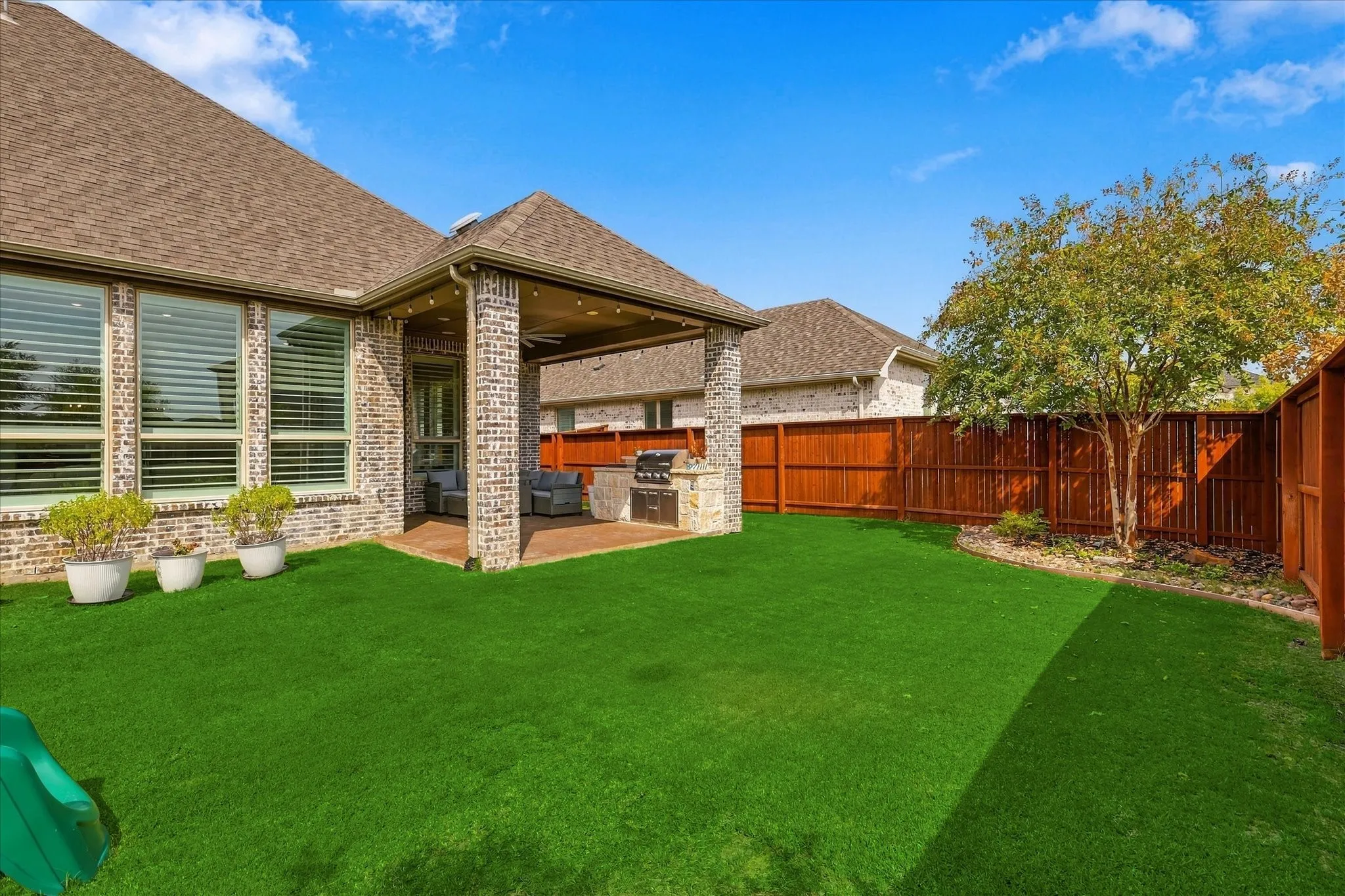 Single Family Residence For Sale in Denton County , 9308 Pecan Woods Trail, Argyle, Texas 76226, 4 Bedroom, 4 Bathroom, 3 Garage spaces, 2,983 Sqft, built in 2020, mls#21397678, Real Estate Agent in Argyle, Homes For Sale in Denton county, Homes For Sale in Argyle, Realtor in Argyle Texas, Real Estate Brokerage Independent Realty Texas, Luminita Cordes Realtor