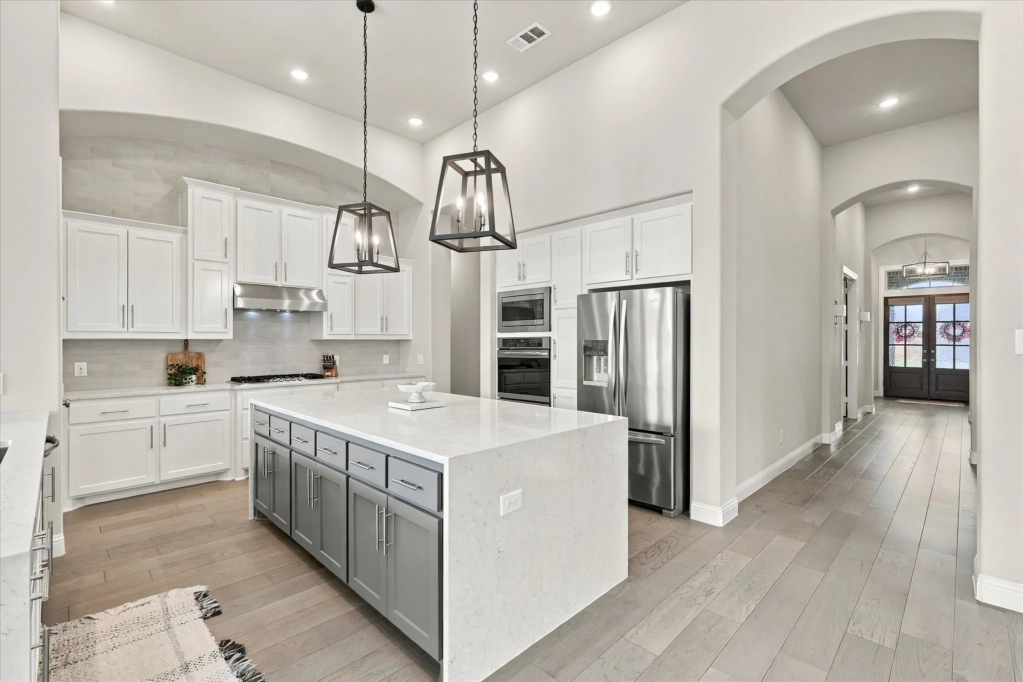 Single Family Residence For Sale in Denton County , 9308 Pecan Woods Trail, Argyle, Texas 76226, 4 Bedroom, 4 Bathroom, 3 Garage spaces, 2,983 Sqft, built in 2020, mls#21397678, Real Estate Agent in Argyle, Homes For Sale in Denton county, Homes For Sale in Argyle, Realtor in Argyle Texas, Real Estate Brokerage Independent Realty Texas, Luminita Cordes Realtor