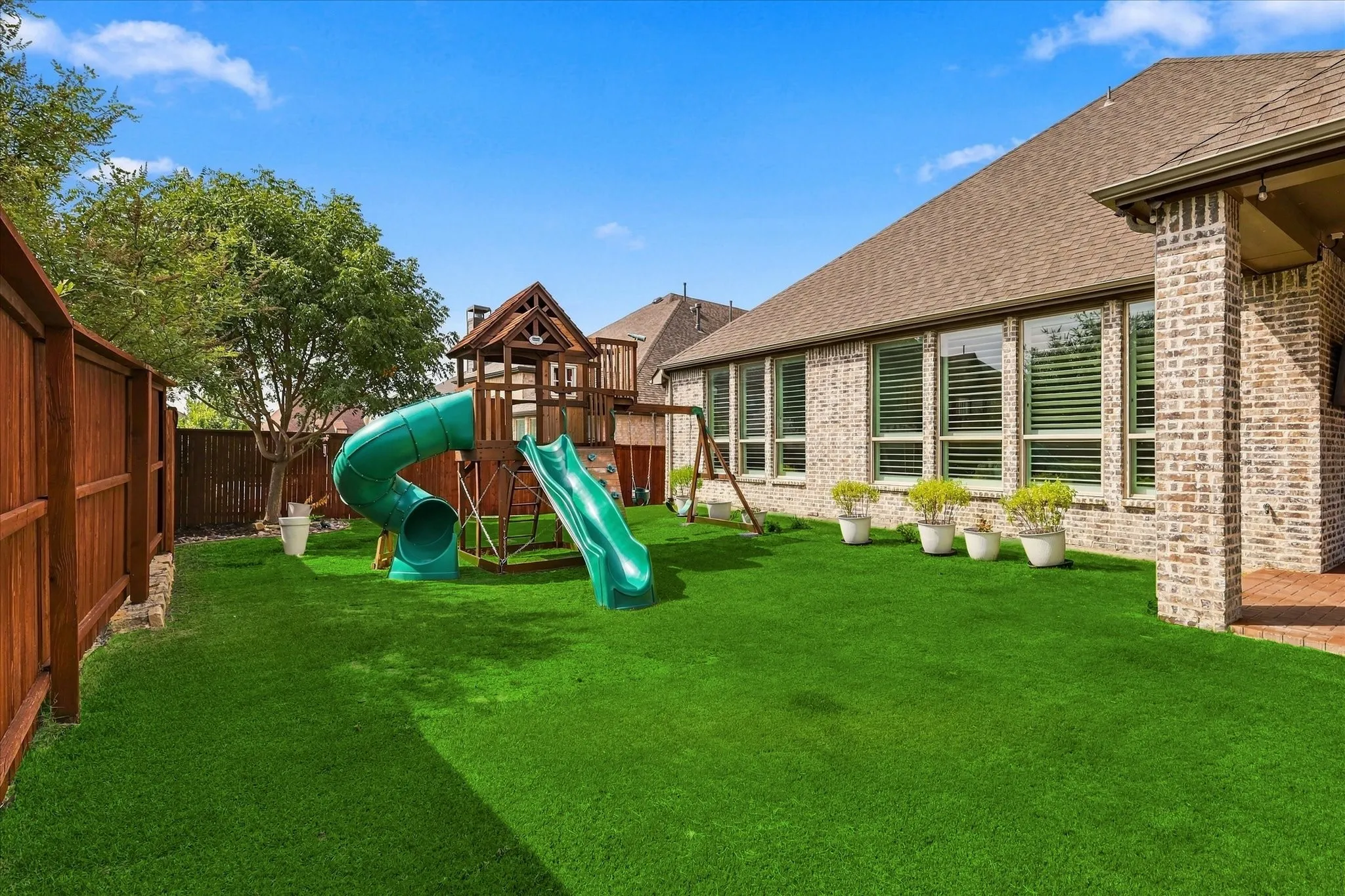 Single Family Residence For Sale in Denton County , 9308 Pecan Woods Trail, Argyle, Texas 76226, 4 Bedroom, 4 Bathroom, 3 Garage spaces, 2,983 Sqft, built in 2020, mls#21397678, Real Estate Agent in Argyle, Homes For Sale in Denton county, Homes For Sale in Argyle, Realtor in Argyle Texas, Real Estate Brokerage Independent Realty Texas, Luminita Cordes Realtor