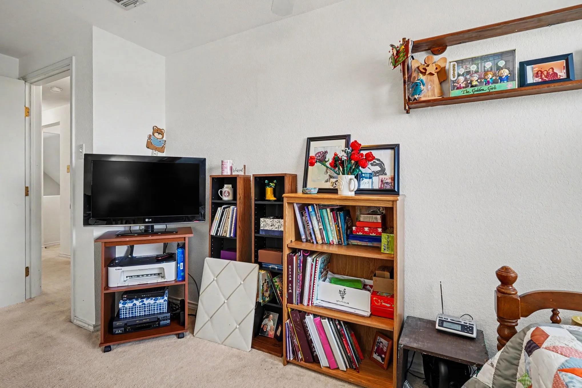 Single Family Residence For Sale in Johnson County , 7445 County Road 305, Grandview, Texas 76050, 3 Bedroom, 2 Bathroom, Garage spaces, 1,744 Sqft, built in 2002, mls#21397616, Real Estate Agent in Grandview, Homes For Sale in Johnson county, Homes For Sale in Grandview, Realtor in Grandview Texas, Real Estate Brokerage Independent Realty Texas, Luminita Cordes Realtor