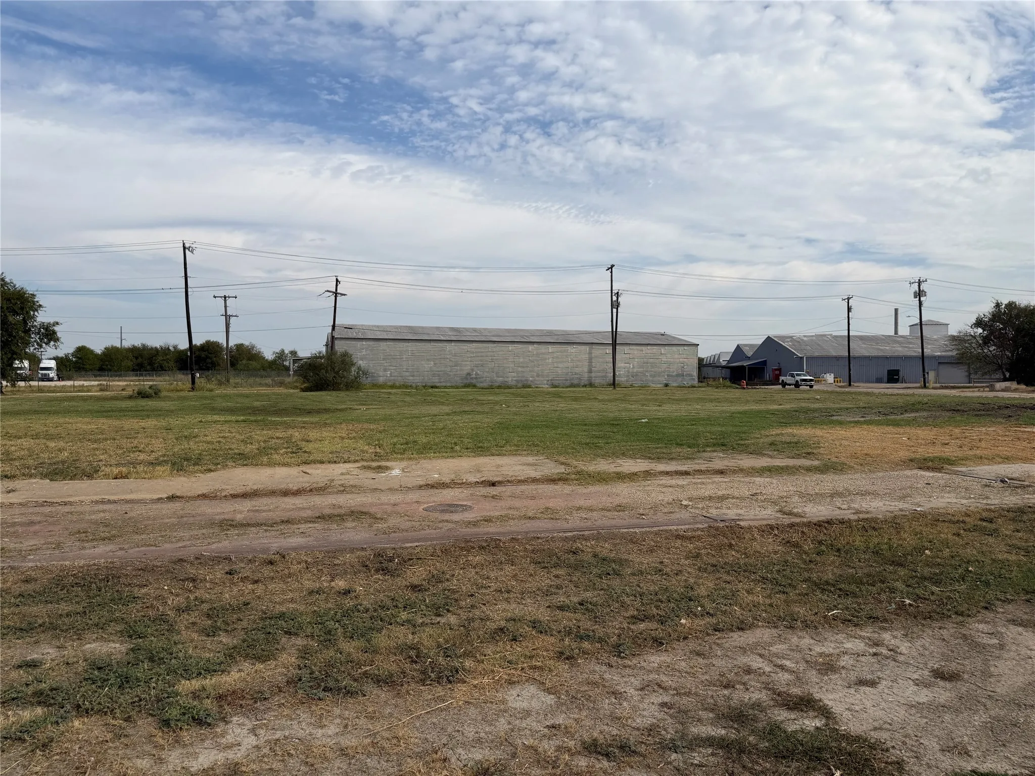 Unimproved Land For Sale in Hill County , TBD 1 W Franklin Street, Hillsboro, Texas 76645, 0, 0, Garage spaces, 0 Sqft, built in 2026, mls#21399457, Real Estate Agent in Hillsboro, Homes For Sale in Hill county, Homes For Sale in Hillsboro, Realtor in Hillsboro Texas, Real Estate Brokerage Independent Realty Texas, Luminita Cordes Realtor