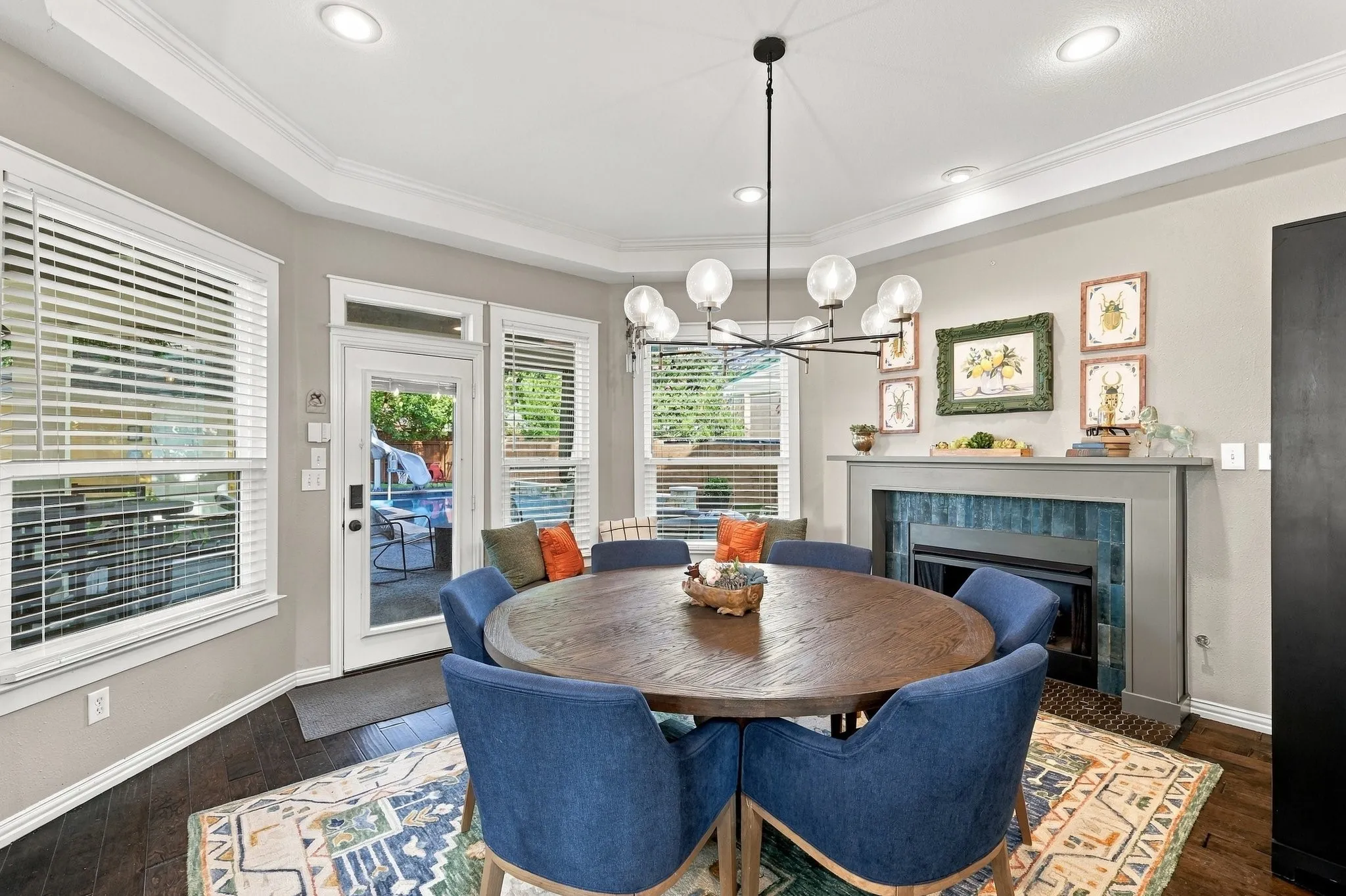 The gas fireplace makes this space even more cozy!