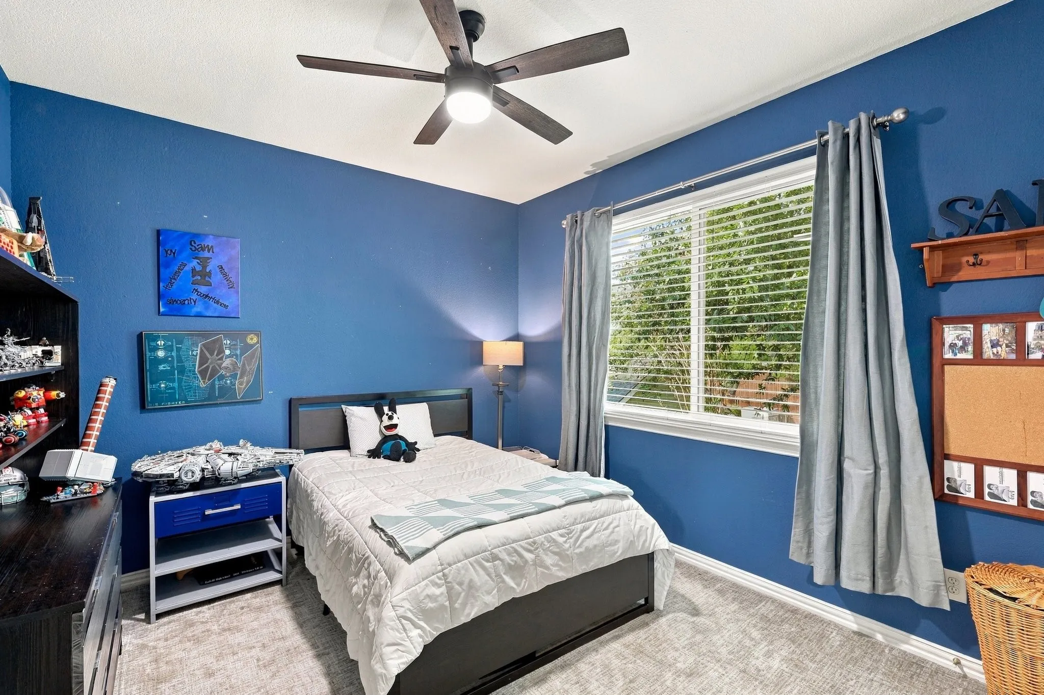 Single Family Residence For Sale in Tarrant County , 6025 Winter Park Drive, North Richland Hills, Texas 76180, 4 Bedroom, 3 Bathroom, 3 Garage spaces, 2,739 Sqft, built in 2002, mls#21400551, Real Estate Agent in North Richland Hills, Homes For Sale in Tarrant county, Homes For Sale in North Richland Hills, Realtor in North Richland Hills Texas, Real Estate Brokerage Independent Realty Texas, Luminita Cordes Realtor