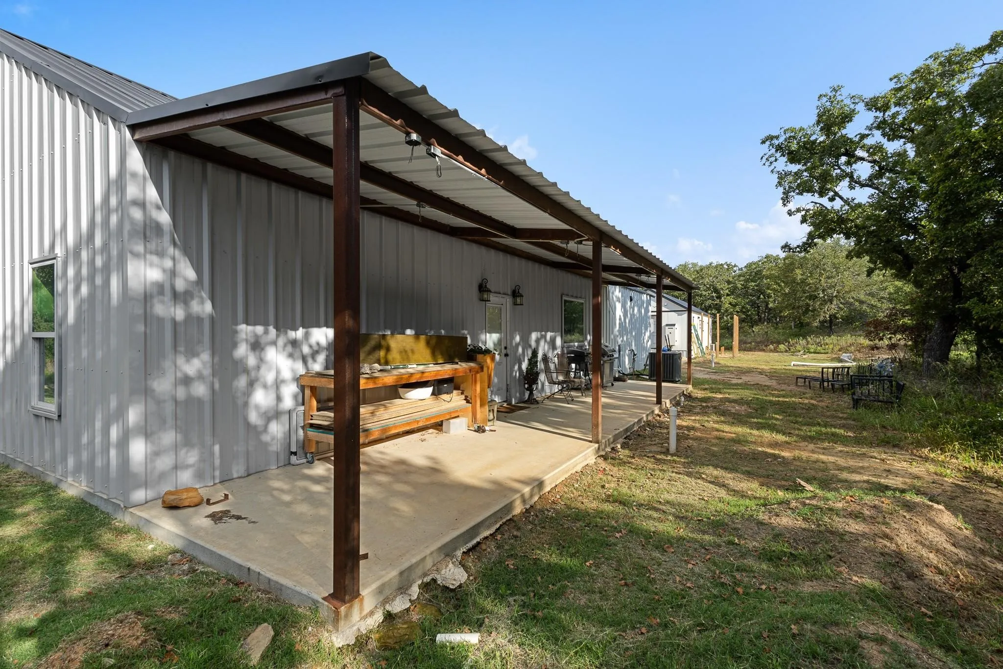 Single Family Residence For Sale in Montague County , 335 Ponderosa Street, Bowie, Texas 76230, 2 Bedroom, 2 Bathroom, 1 Garage spaces, 1,760 Sqft, built in 2022, mls#21367717, Real Estate Agent in Bowie, Homes For Sale in Montague county, Homes For Sale in Bowie, Realtor in Bowie Texas, Real Estate Brokerage Independent Realty Texas, Luminita Cordes Realtor