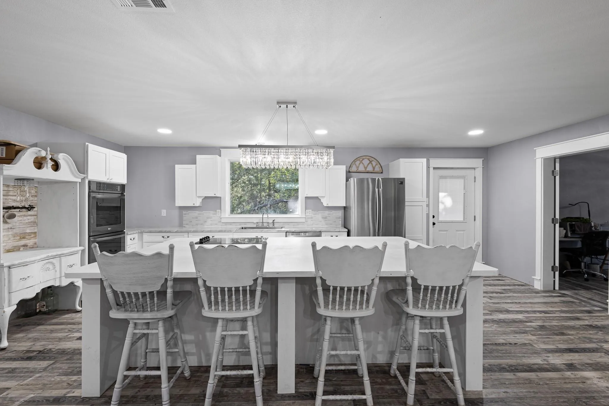 Single Family Residence For Sale in Montague County , 335 Ponderosa Street, Bowie, Texas 76230, 2 Bedroom, 2 Bathroom, 1 Garage spaces, 1,760 Sqft, built in 2022, mls#21367717, Real Estate Agent in Bowie, Homes For Sale in Montague county, Homes For Sale in Bowie, Realtor in Bowie Texas, Real Estate Brokerage Independent Realty Texas, Luminita Cordes Realtor