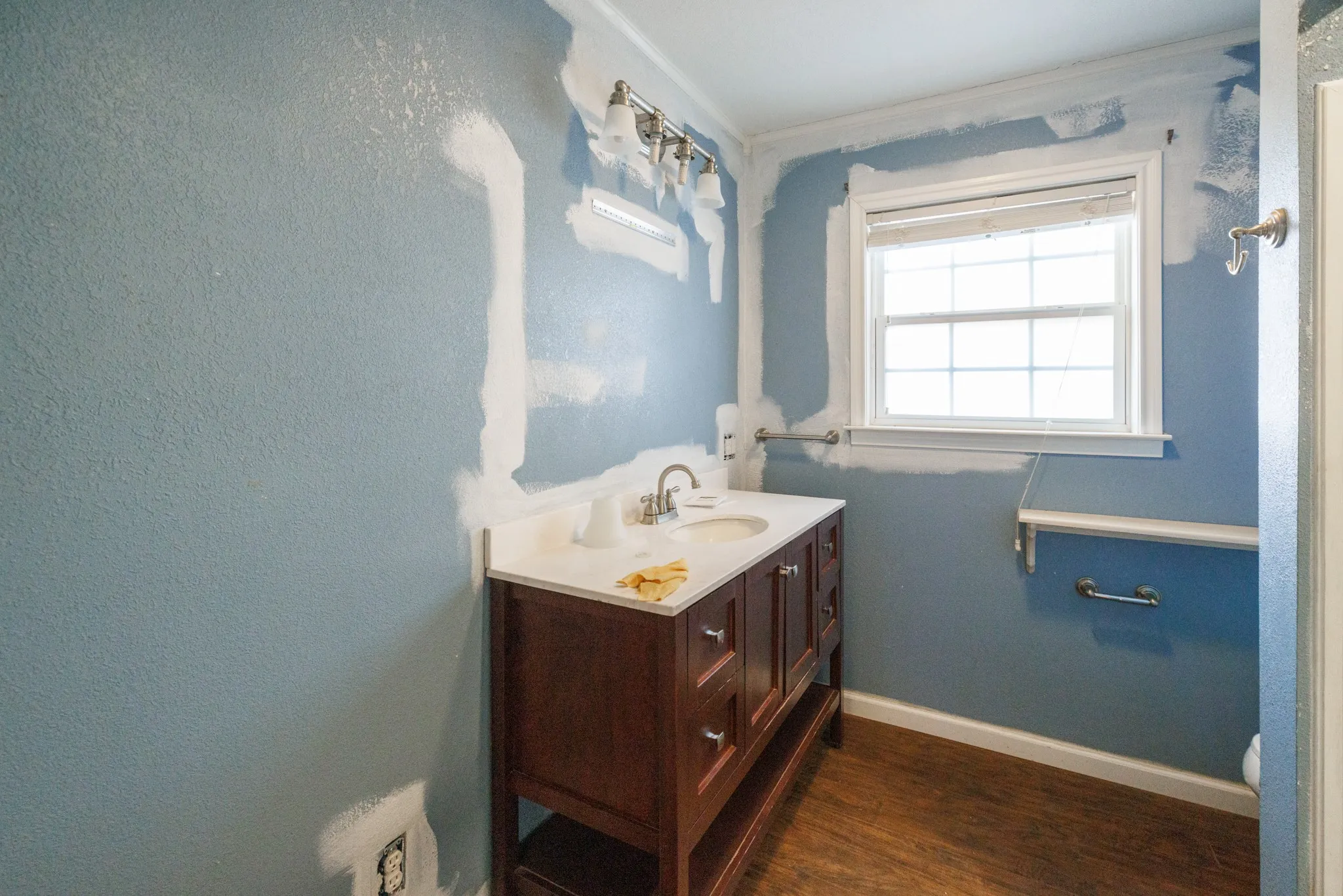 Single Family Residence For Sale in Taylor County , 3181 Columbia Drive, Abilene, Texas 79605, 3 Bedroom, 2 Bathroom, 1 Garage spaces, 1,400 Sqft, built in 1957, mls#21393070, Real Estate Agent in Abilene, Homes For Sale in Taylor county, Homes For Sale in Abilene, Realtor in Abilene Texas, Real Estate Brokerage Independent Realty Texas, Luminita Cordes Realtor