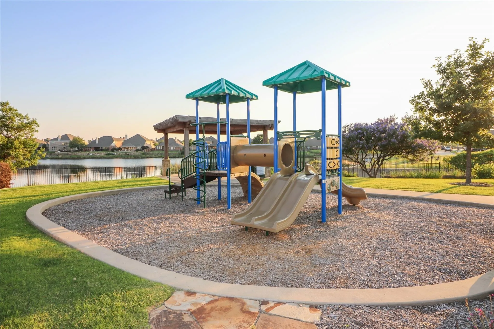 Single Family Residence For Sale in Denton County , 14225 Spitfire Trail, Fort Worth, Texas 76262, 5 Bedroom, 3 Bathroom, 2 Garage spaces, 3,155 Sqft, built in 2020, mls#21397230, Real Estate Agent in Fort Worth, Homes For Sale in Denton county, Homes For Sale in Fort Worth, Realtor in Fort Worth Texas, Real Estate Brokerage Independent Realty Texas, Luminita Cordes Realtor