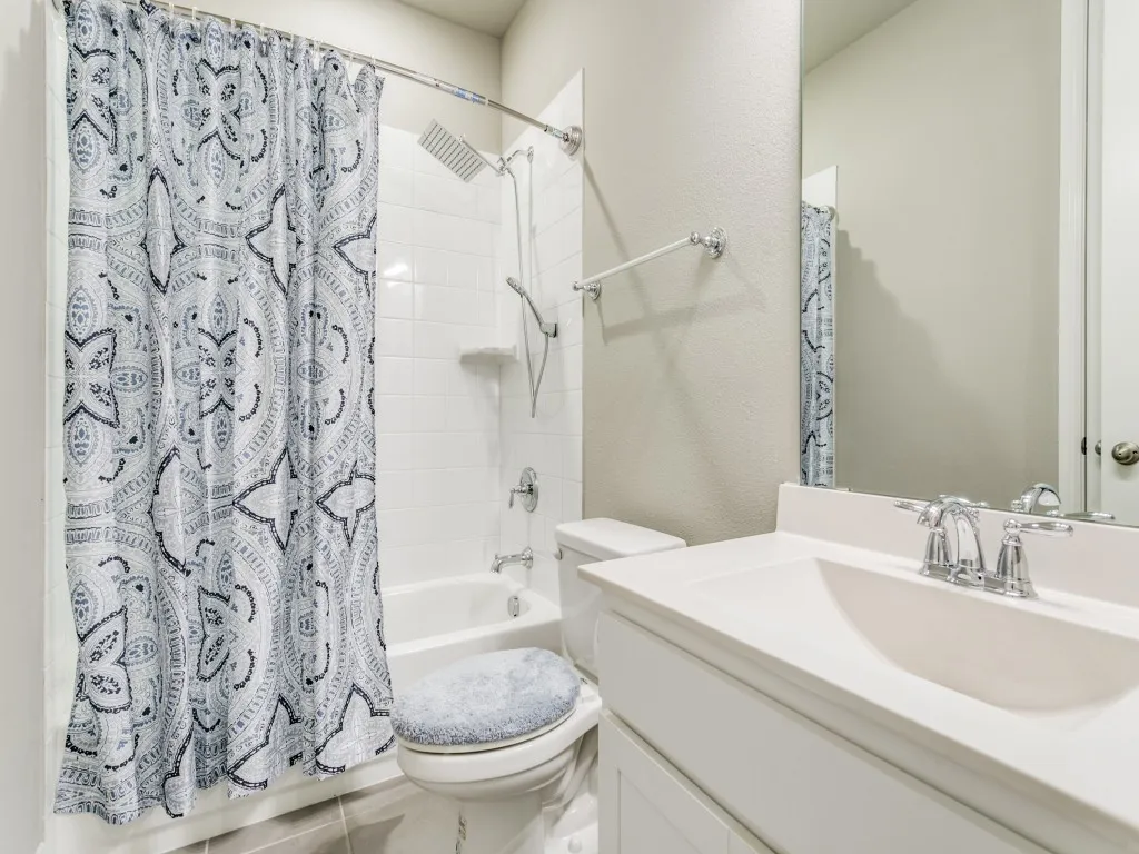 Guest bath