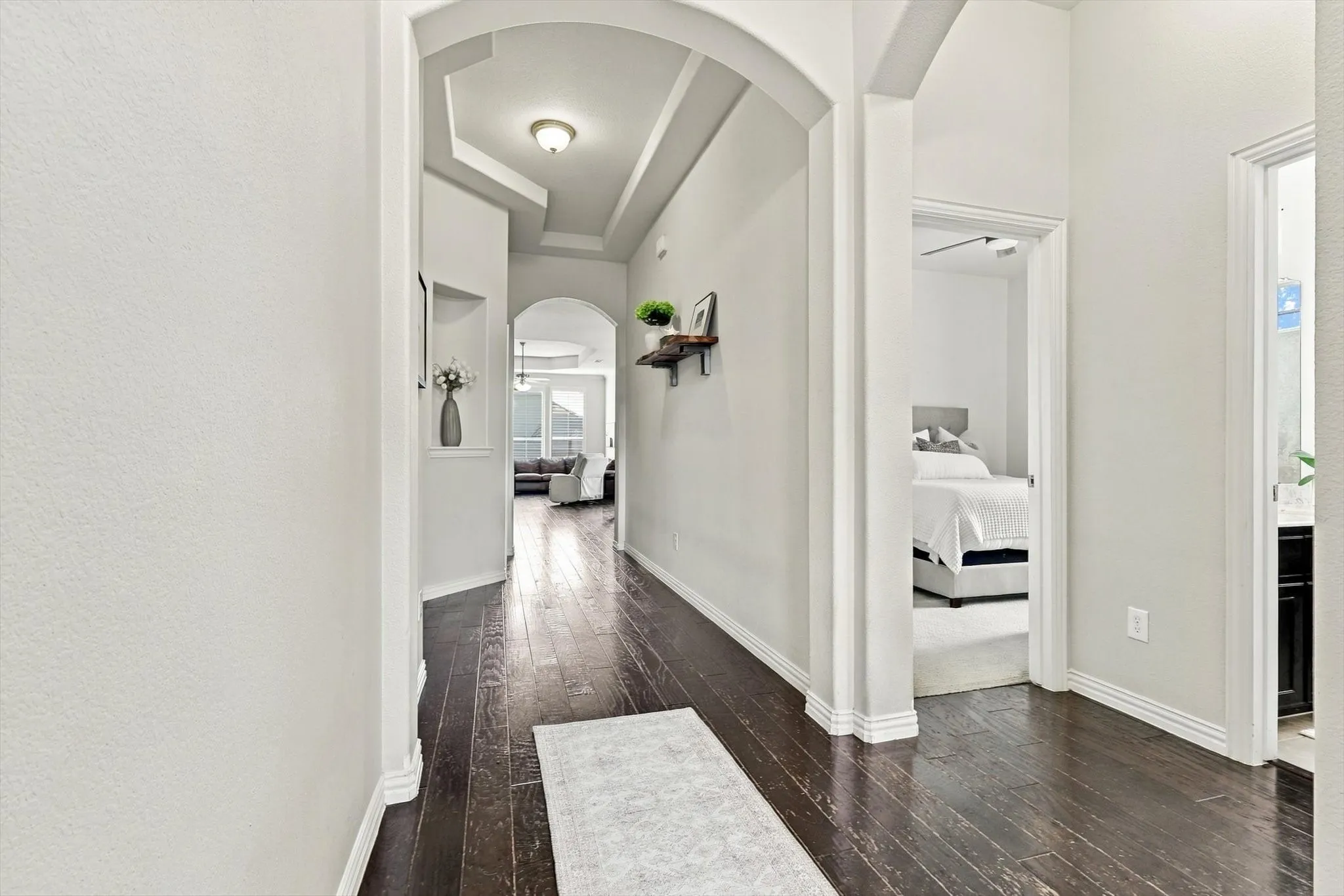Single Family Residence For Sale in Denton County , 2027 San Marino Lane, Lewisville, Texas 75077, 3 Bedroom, 2 Bathroom, 2 Garage spaces, 2,040 Sqft, built in 2016, mls#21394099, Real Estate Agent in Lewisville, Homes For Sale in Denton county, Homes For Sale in Lewisville, Realtor in Lewisville Texas, Real Estate Brokerage Independent Realty Texas, Luminita Cordes Realtor
