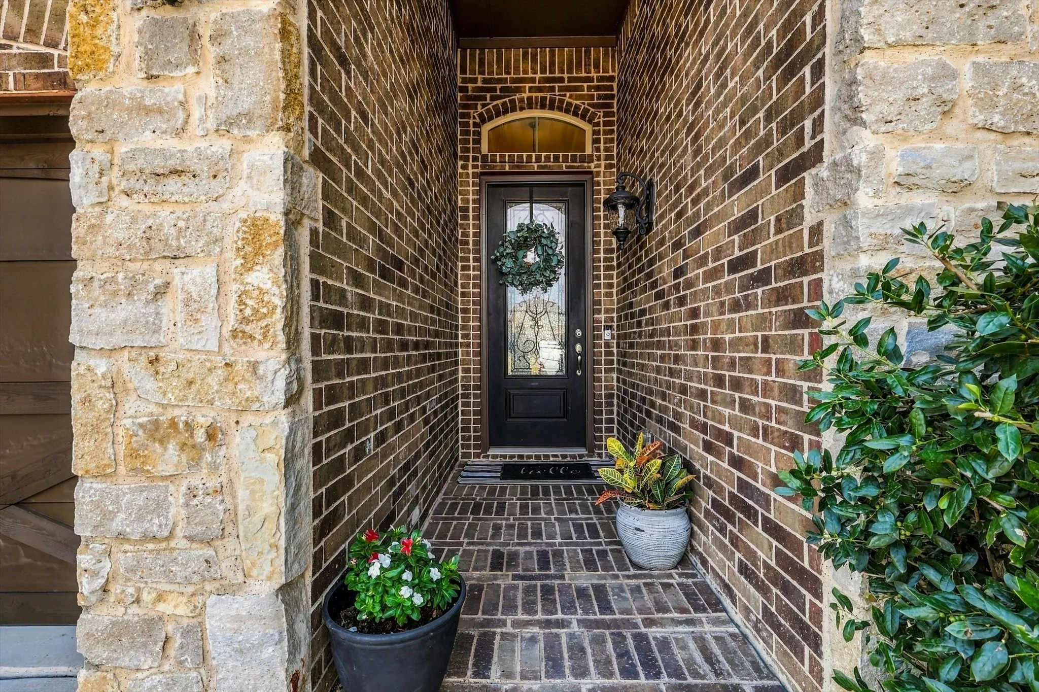 Single Family Residence For Sale in Denton County , 2027 San Marino Lane, Lewisville, Texas 75077, 3 Bedroom, 2 Bathroom, 2 Garage spaces, 2,040 Sqft, built in 2016, mls#21394099, Real Estate Agent in Lewisville, Homes For Sale in Denton county, Homes For Sale in Lewisville, Realtor in Lewisville Texas, Real Estate Brokerage Independent Realty Texas, Luminita Cordes Realtor